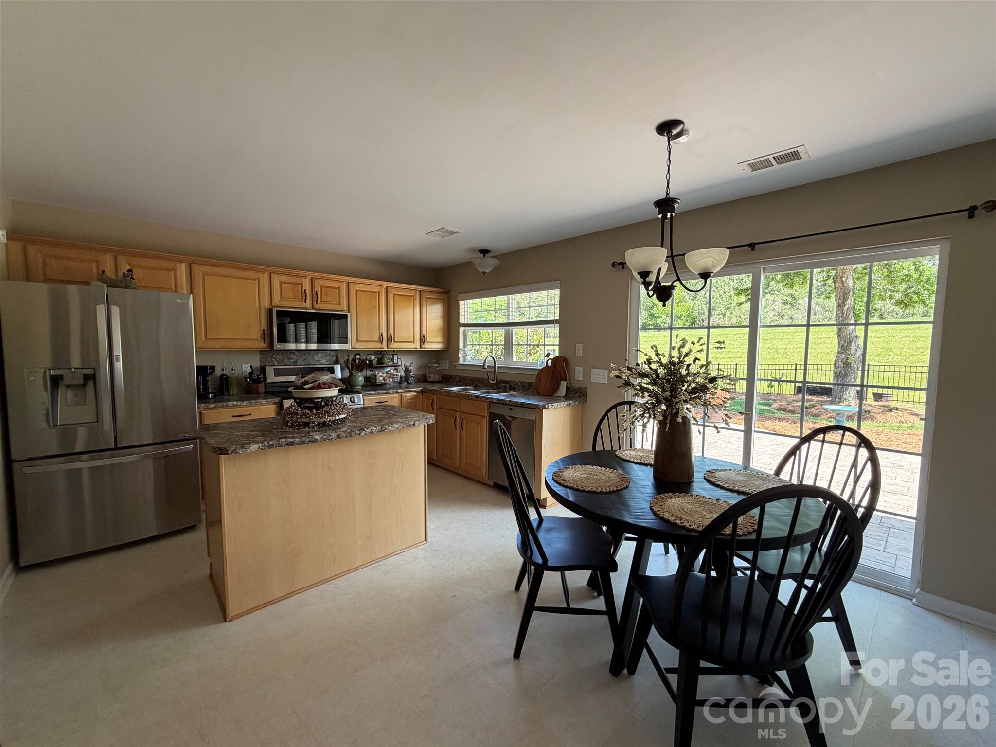 Victoria Bay - Residential