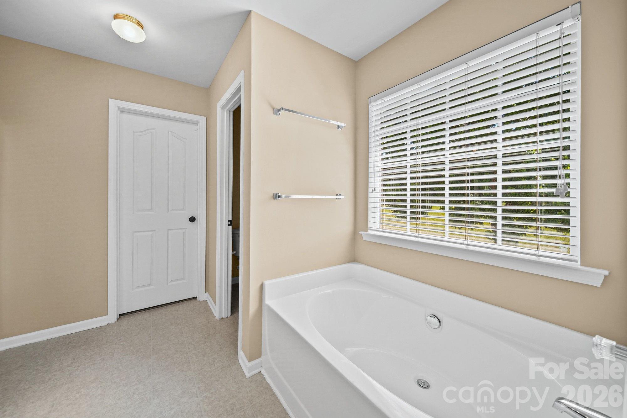 Victoria Bay - Residential