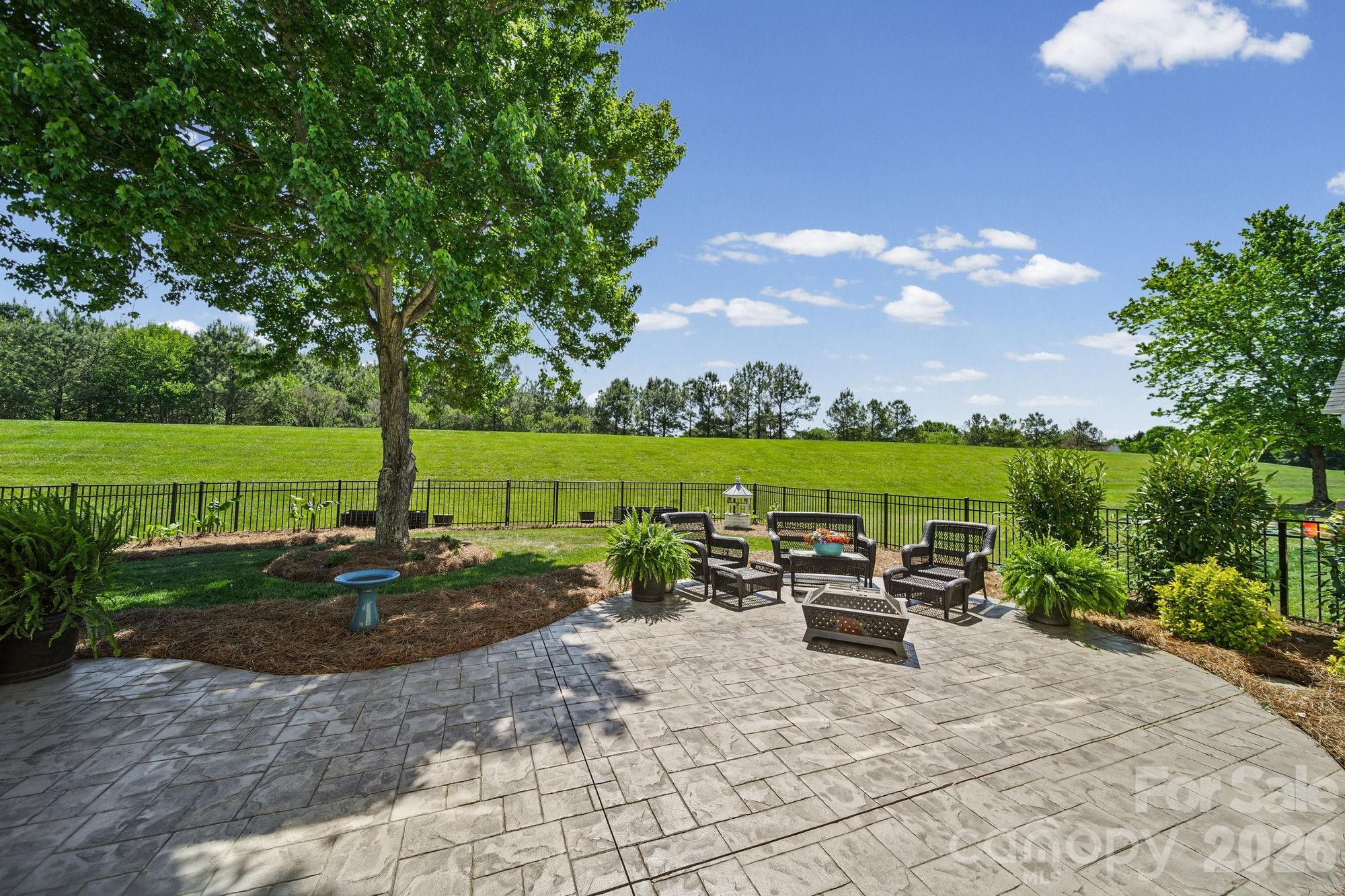 Victoria Bay - Residential