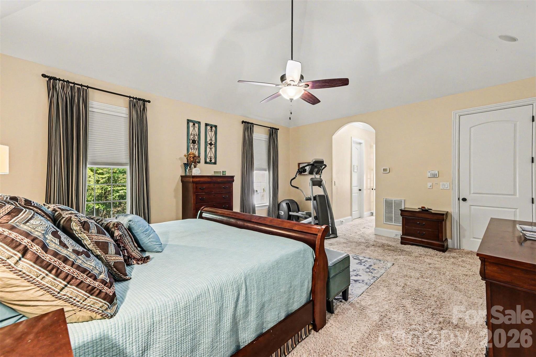 Treetops At Cowans Ford - Residential