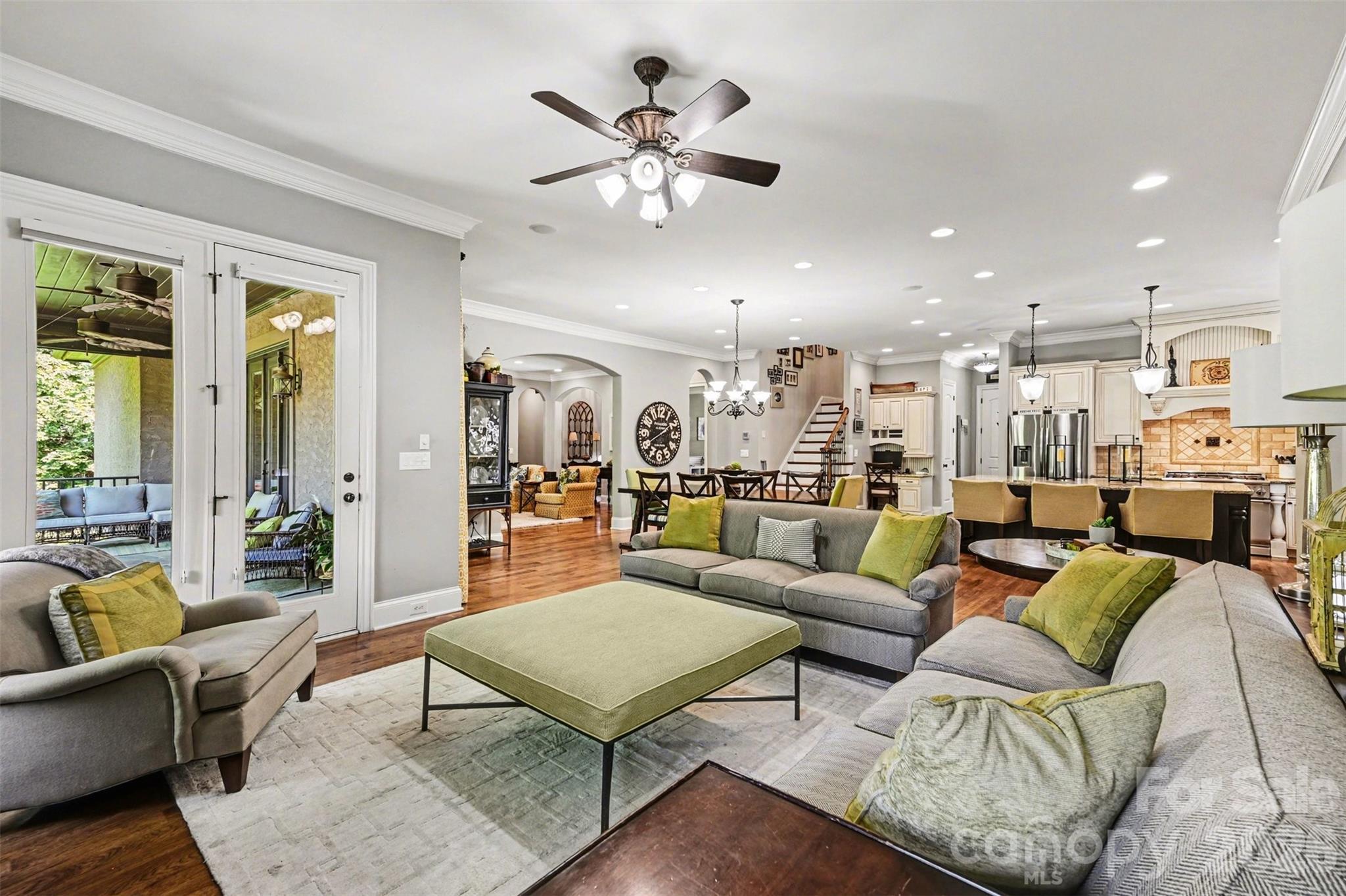 Treetops At Cowans Ford - Residential