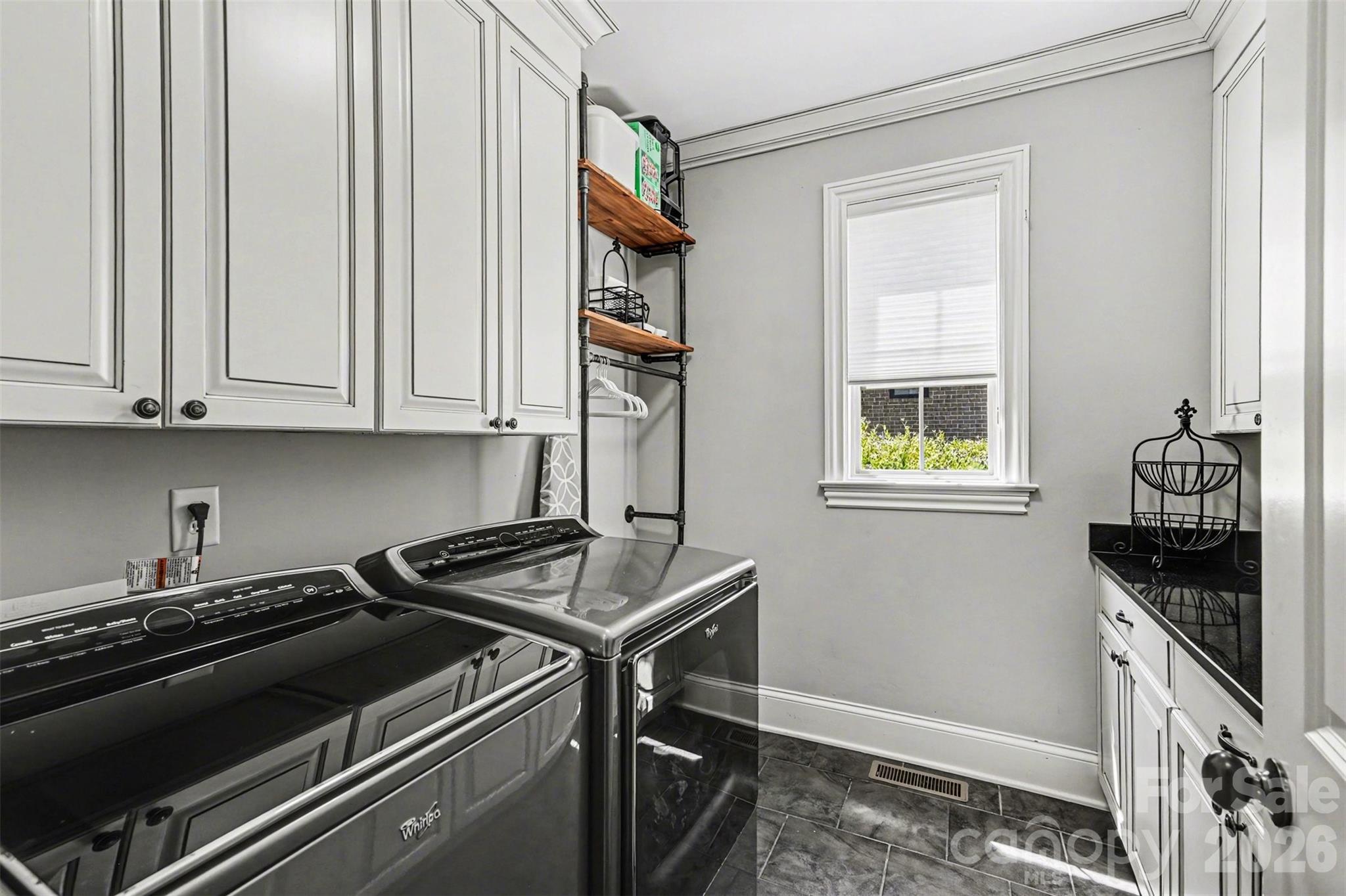 Treetops At Cowans Ford - Residential