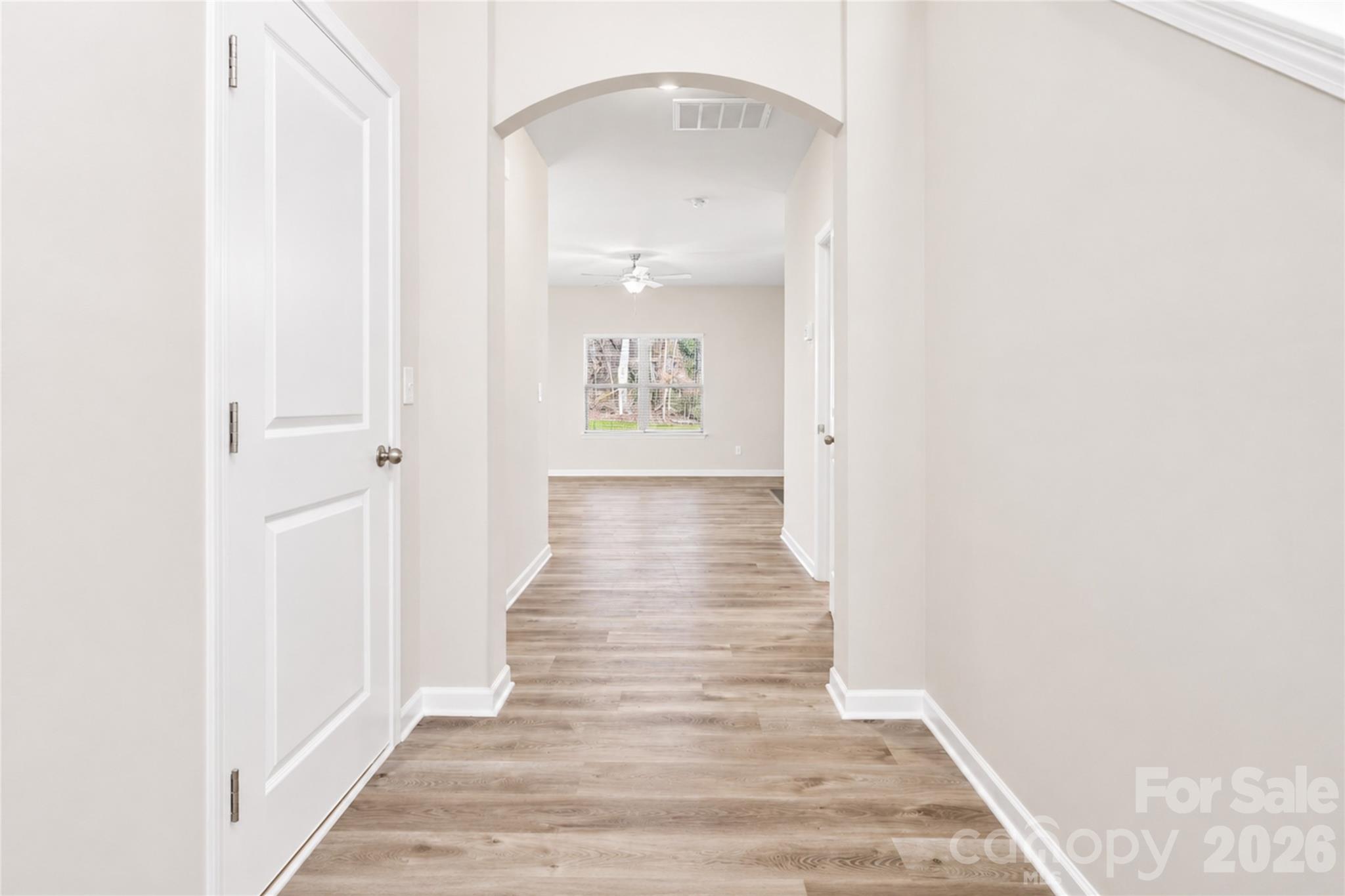 207 Roxanna Court