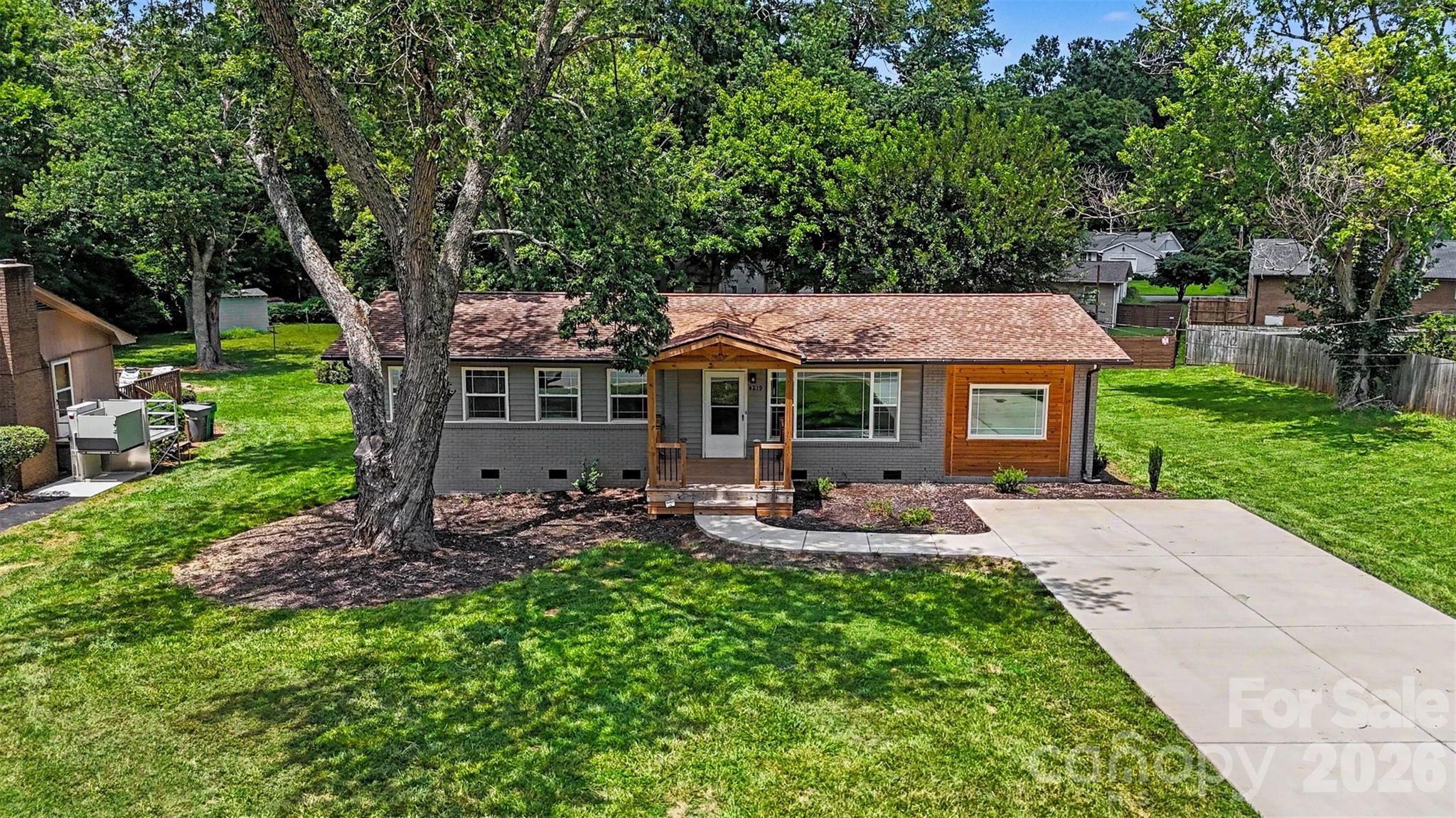 4219 Tipperary Place