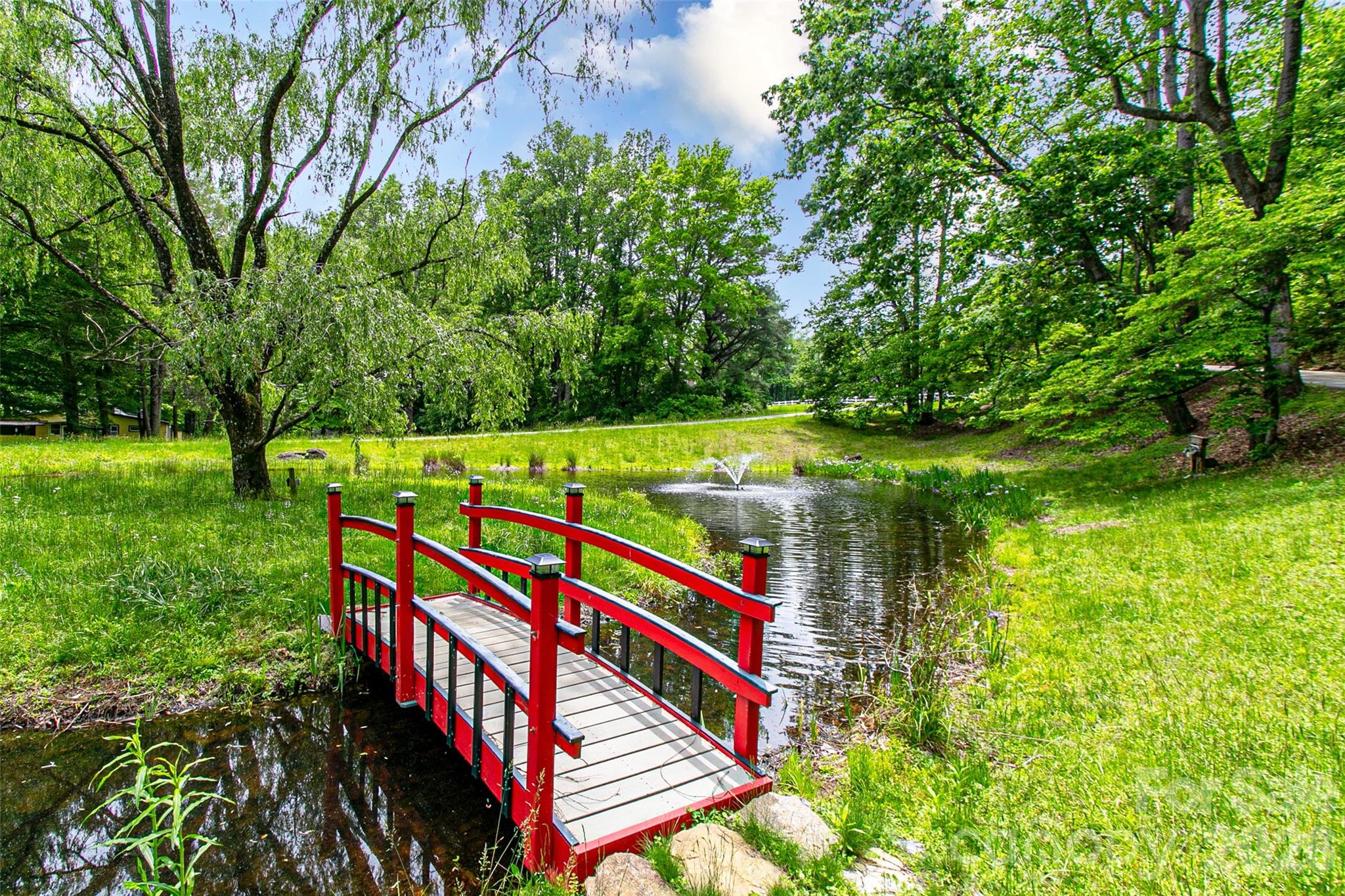 Laurel Ridge - Residential