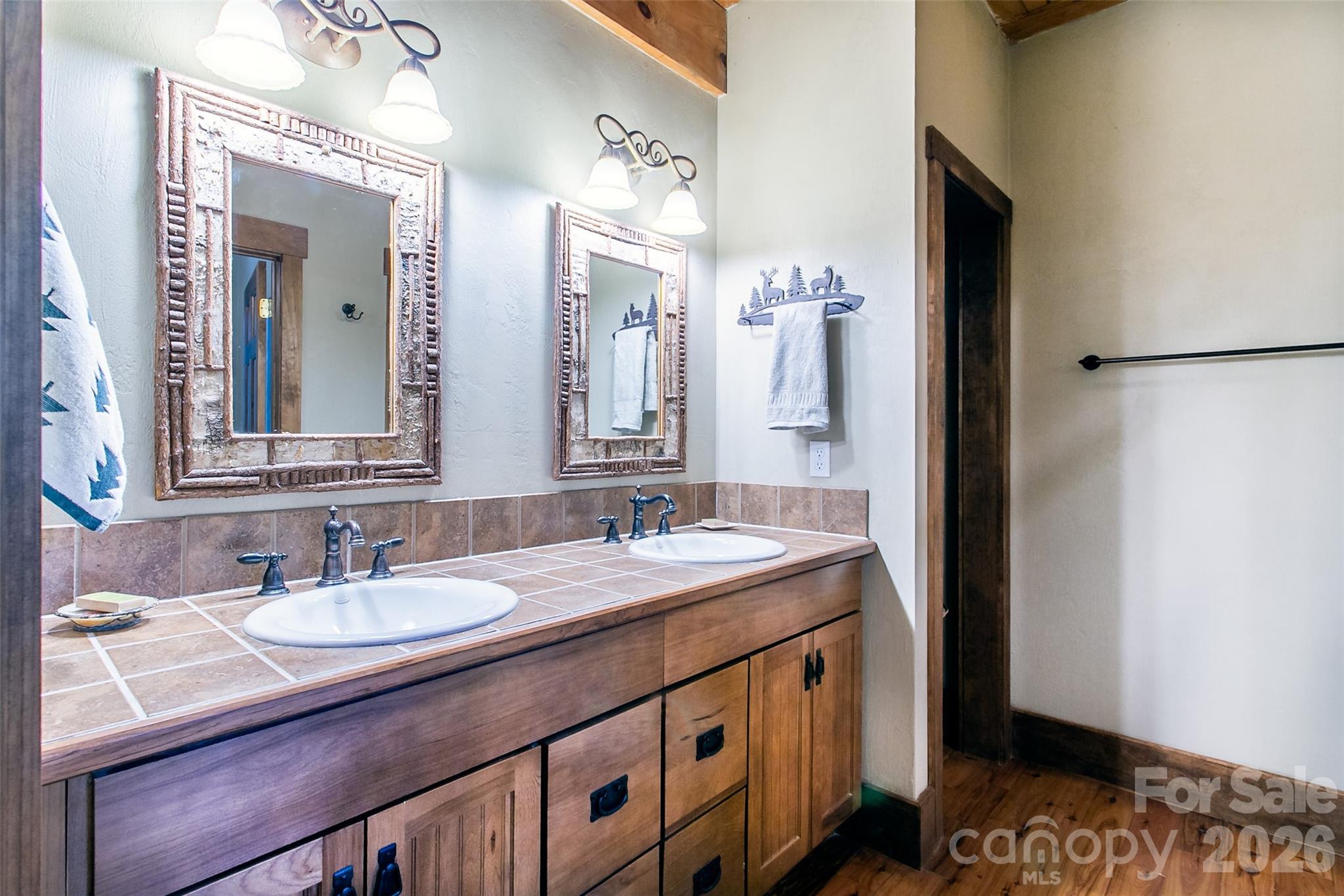 Laurel Ridge - Residential