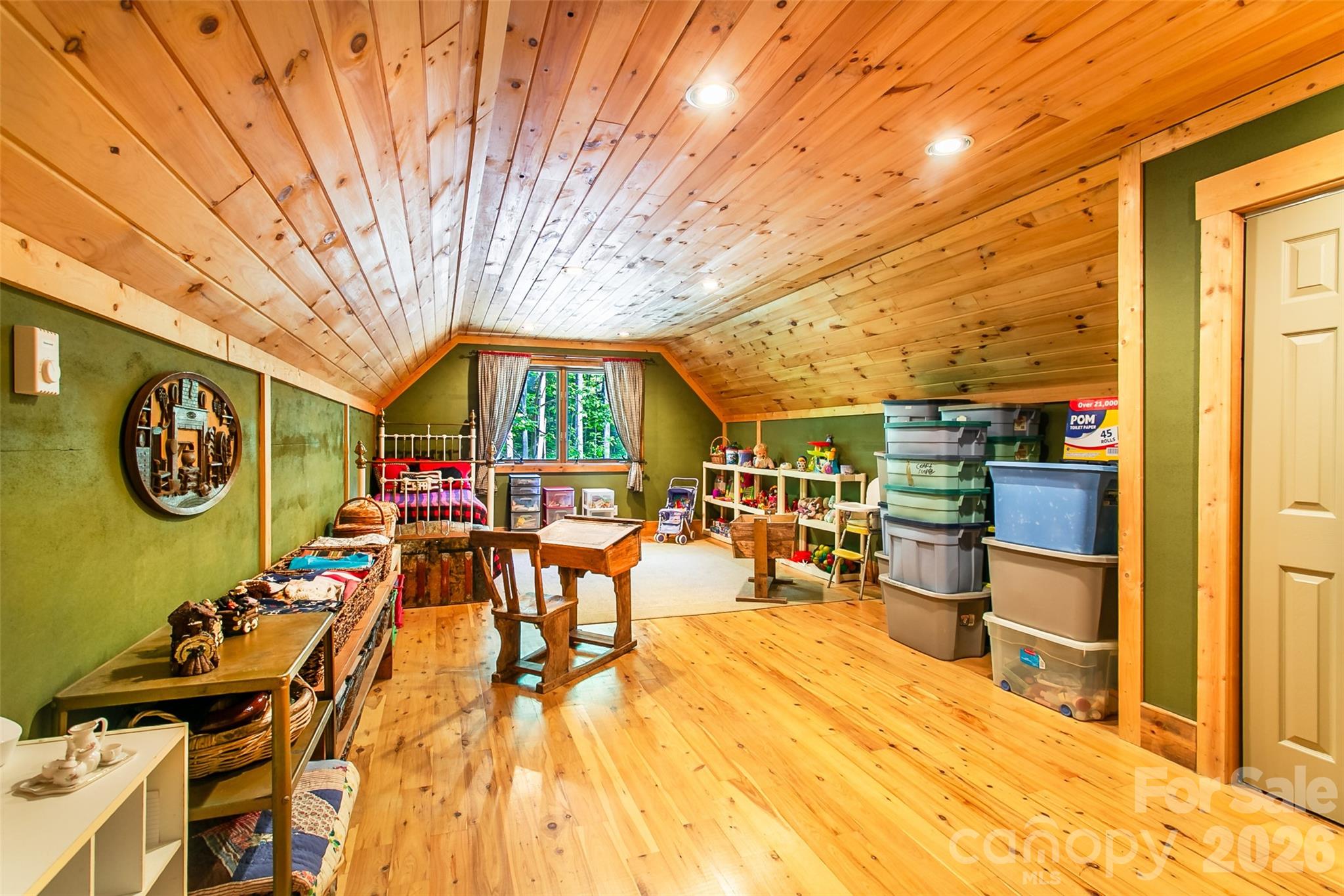 Laurel Ridge - Residential