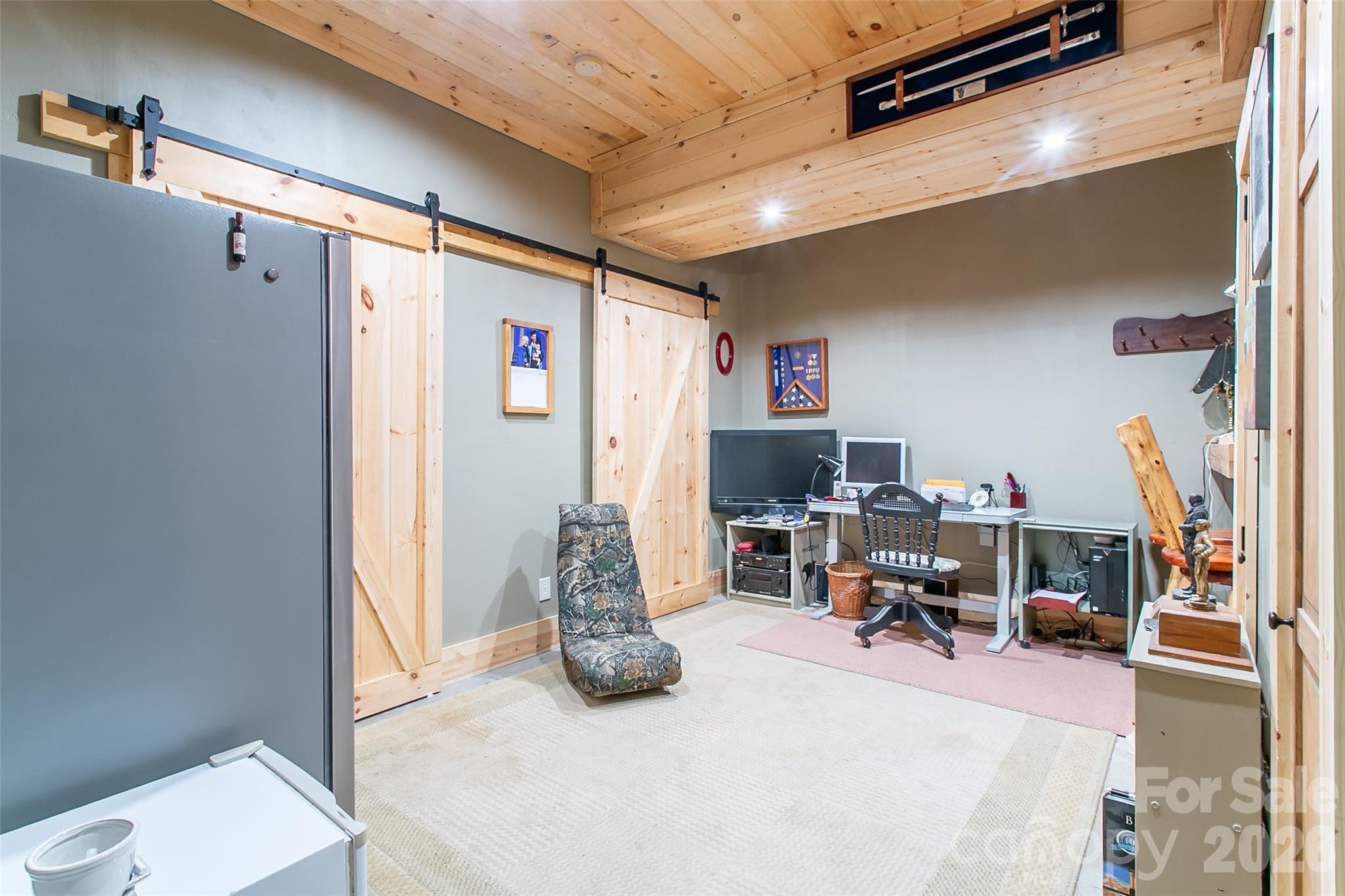 Laurel Ridge - Residential