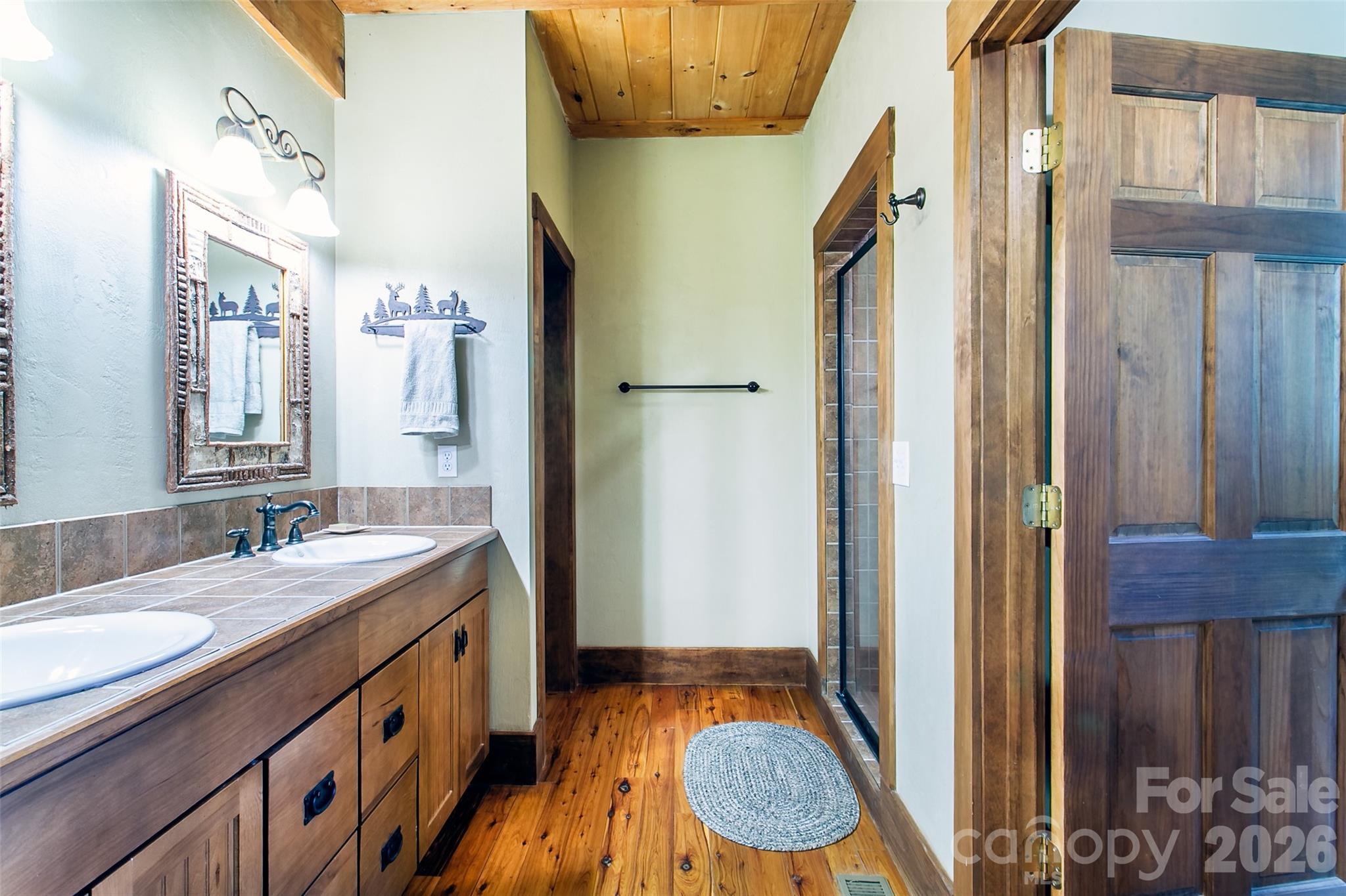 Laurel Ridge - Residential