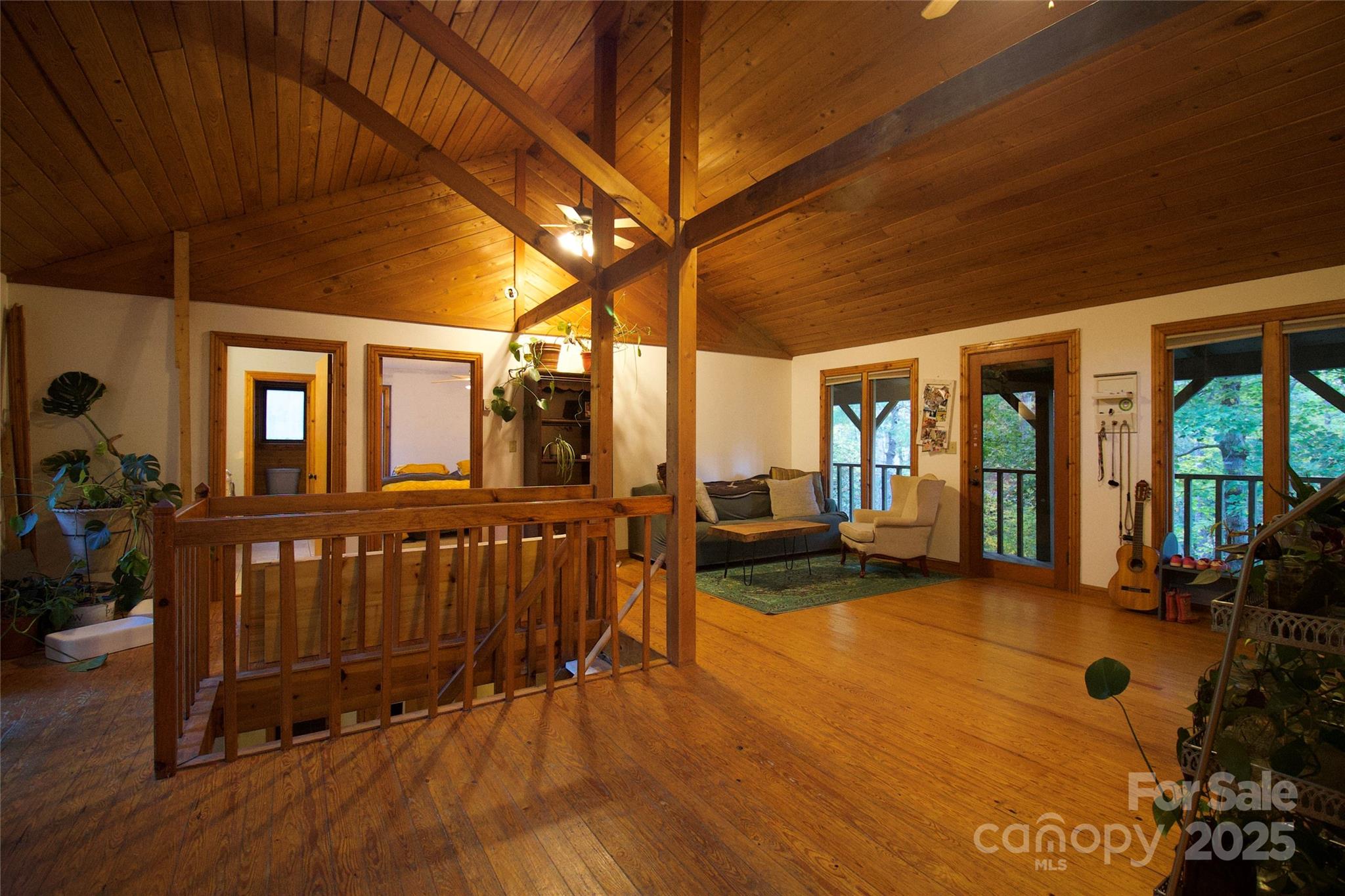15 Gold Creek Crossing