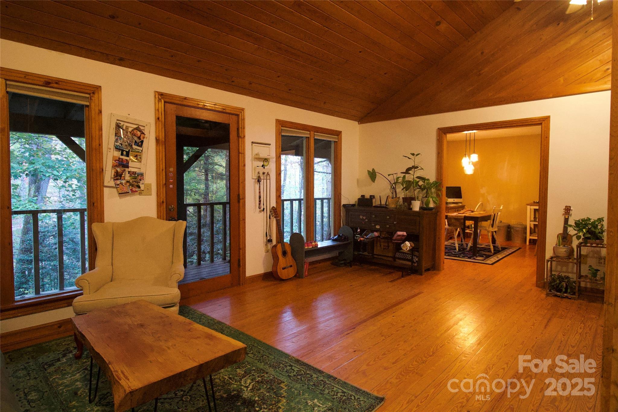 15 Gold Creek Crossing