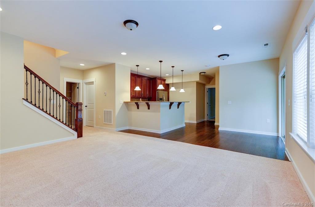 Riverfront - Residential