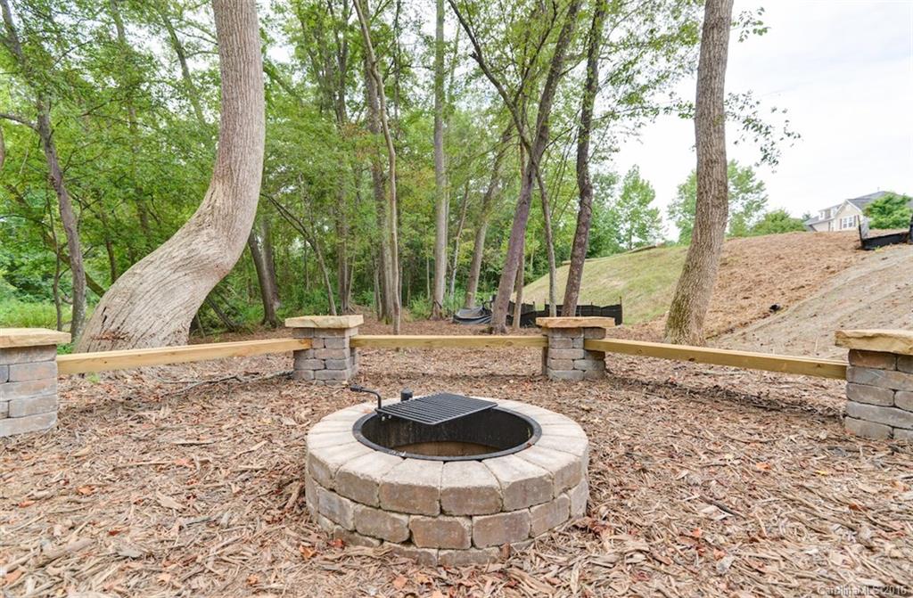 Riverfront - Residential