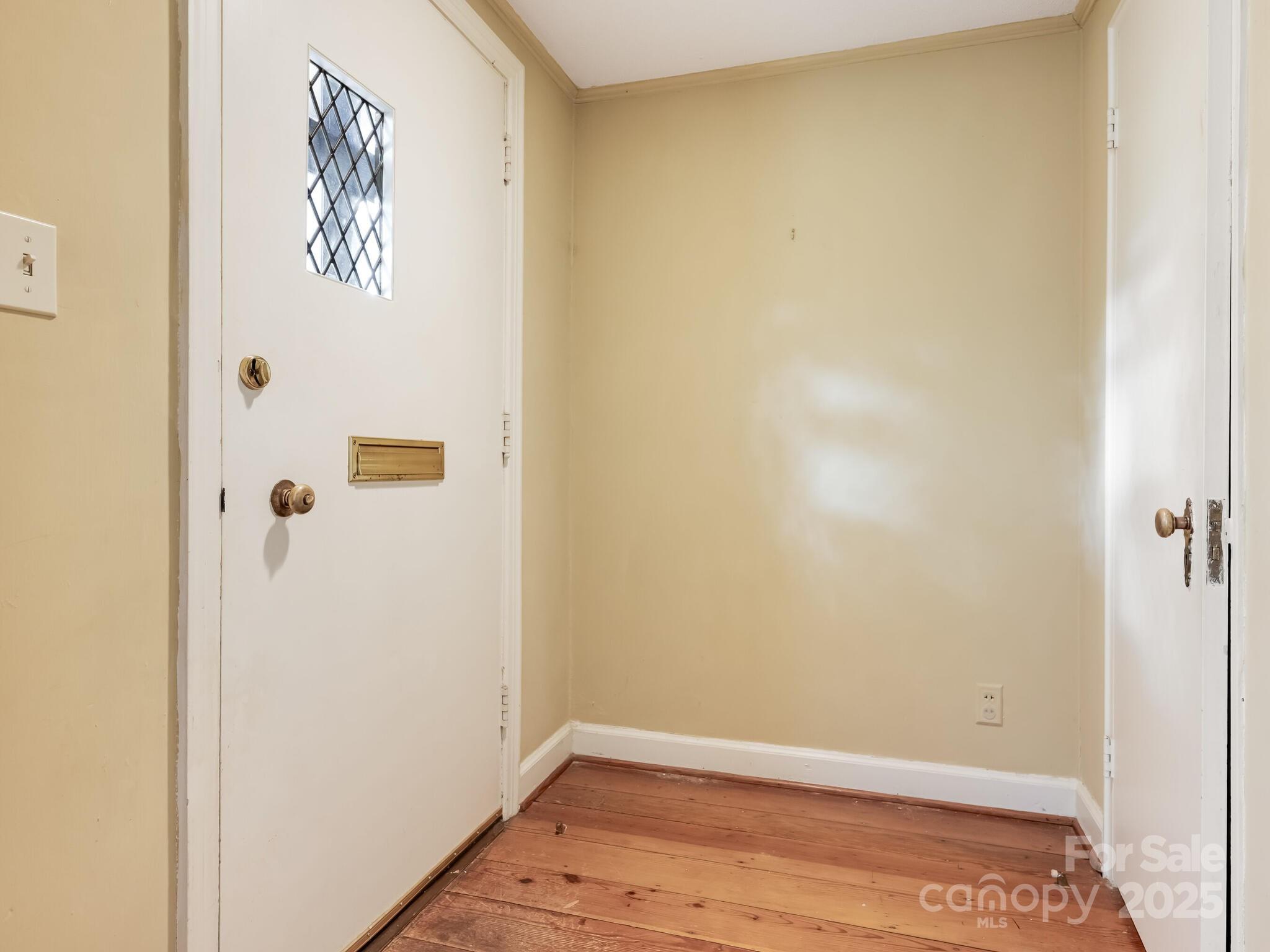 1950 Overhill Road