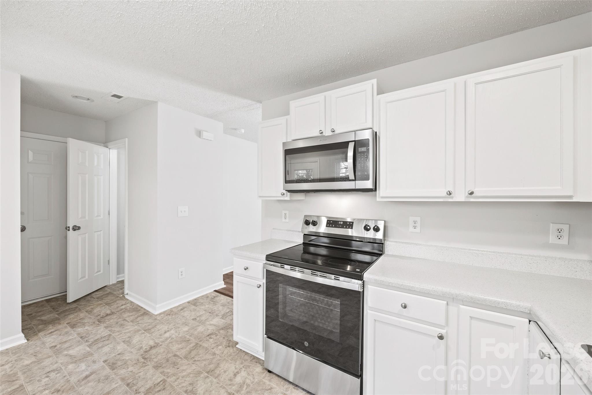 Forest Oaks - Residential Lease