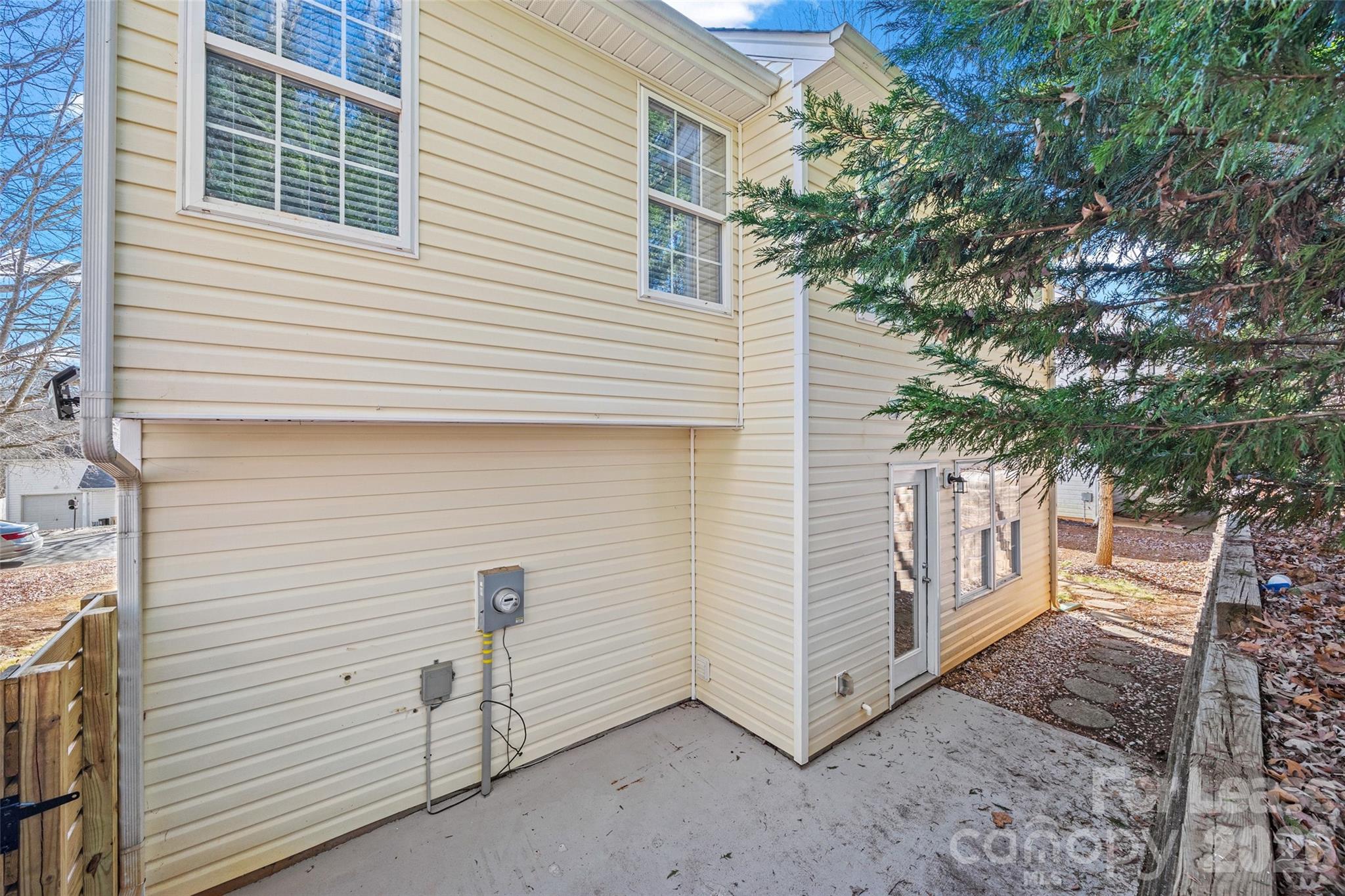 Forest Oaks - Residential Lease