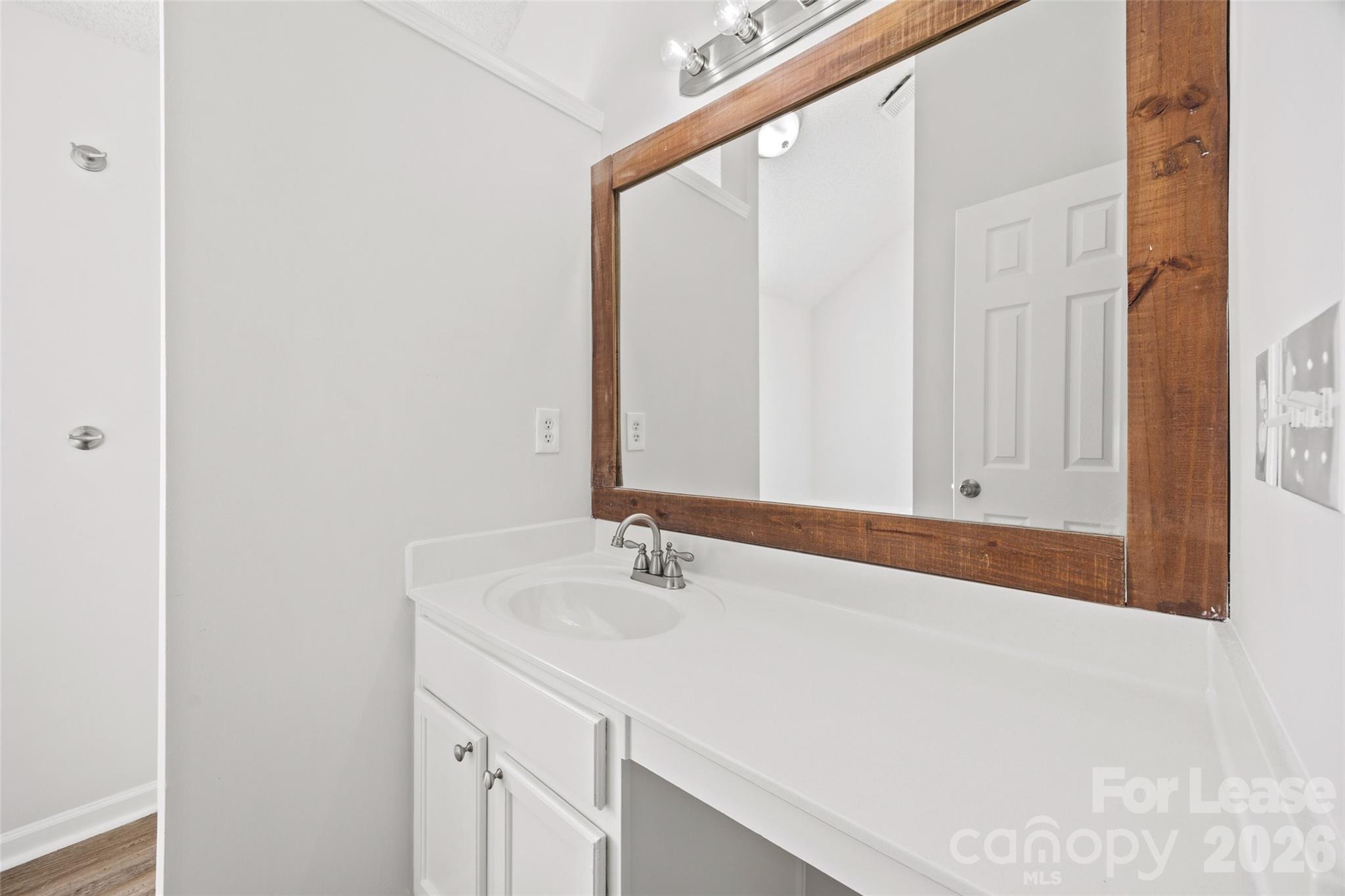 Forest Oaks - Residential Lease