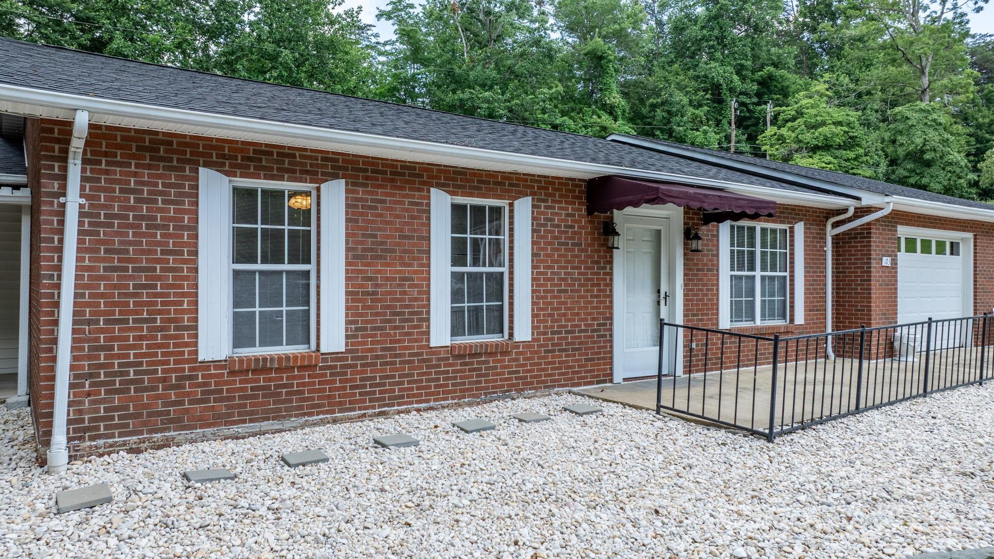 75 Laurelwood Drive 103