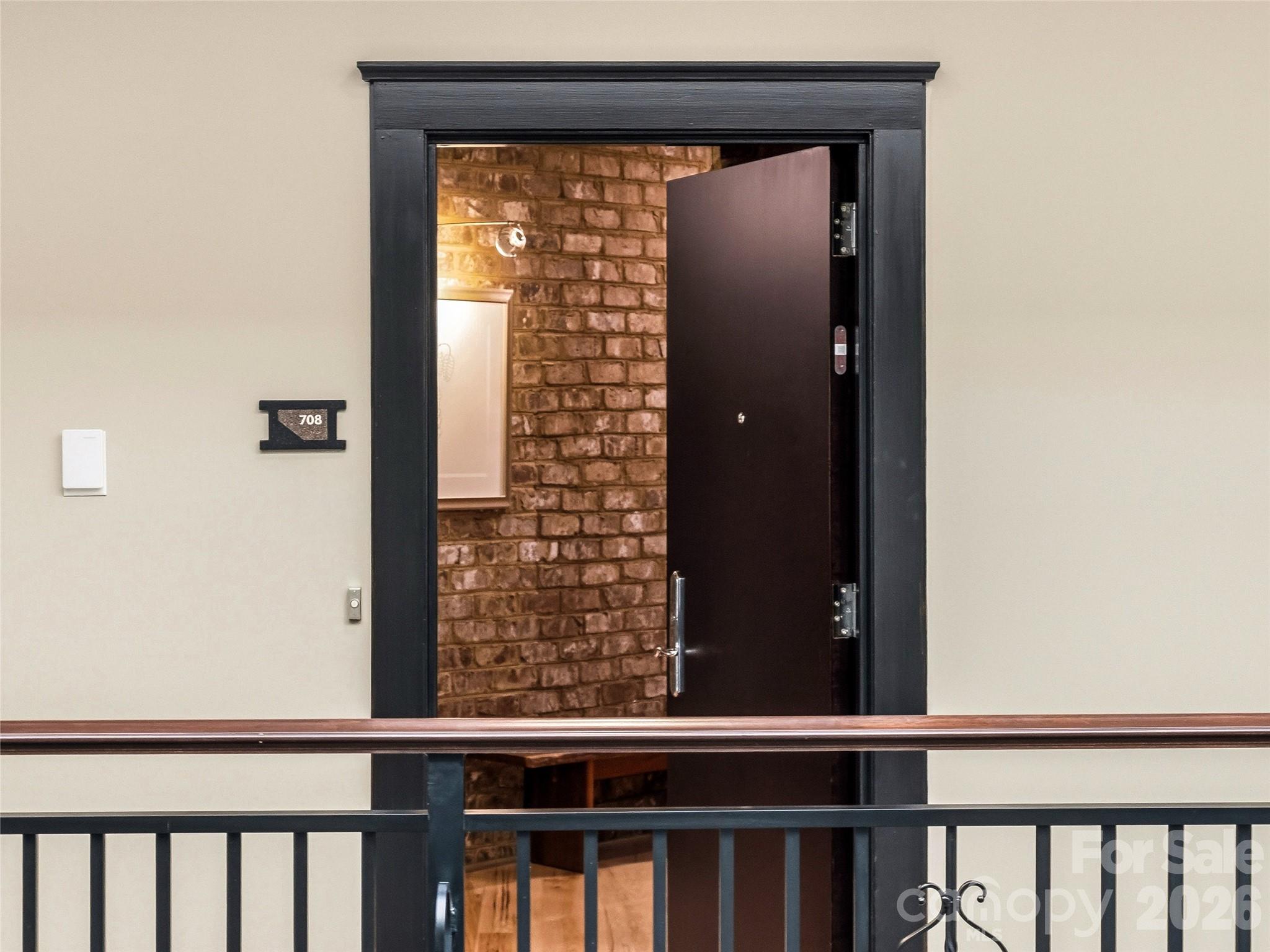 21 Battery Park - Residential