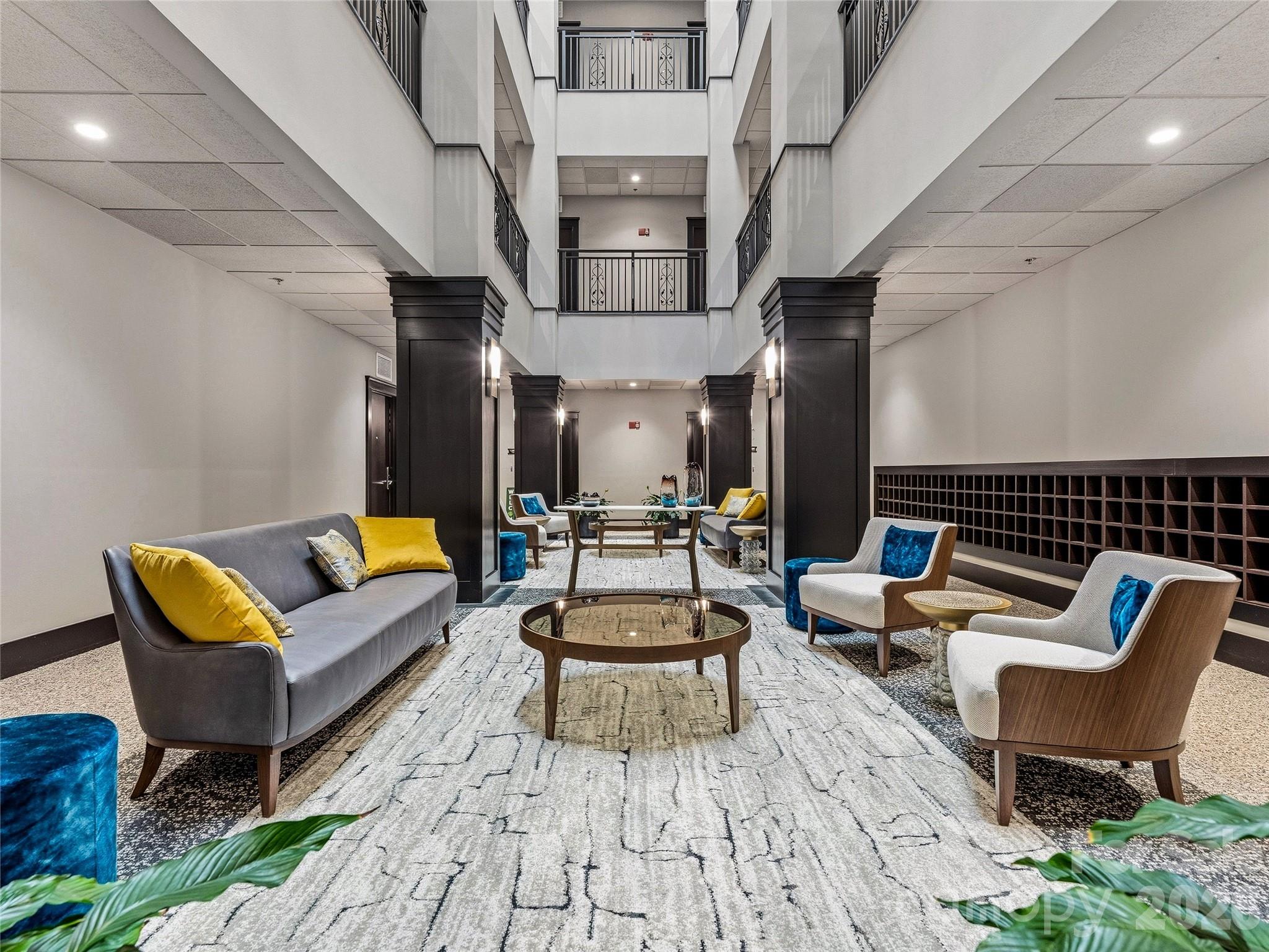 21 Battery Park - Residential
