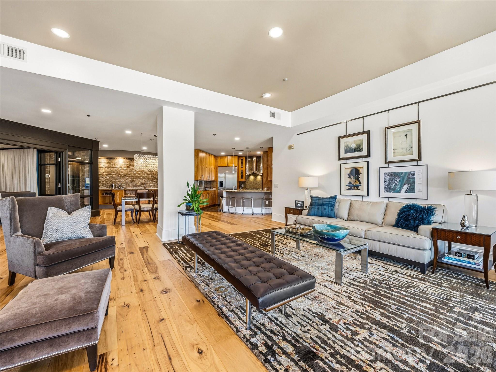 21 Battery Park - Residential