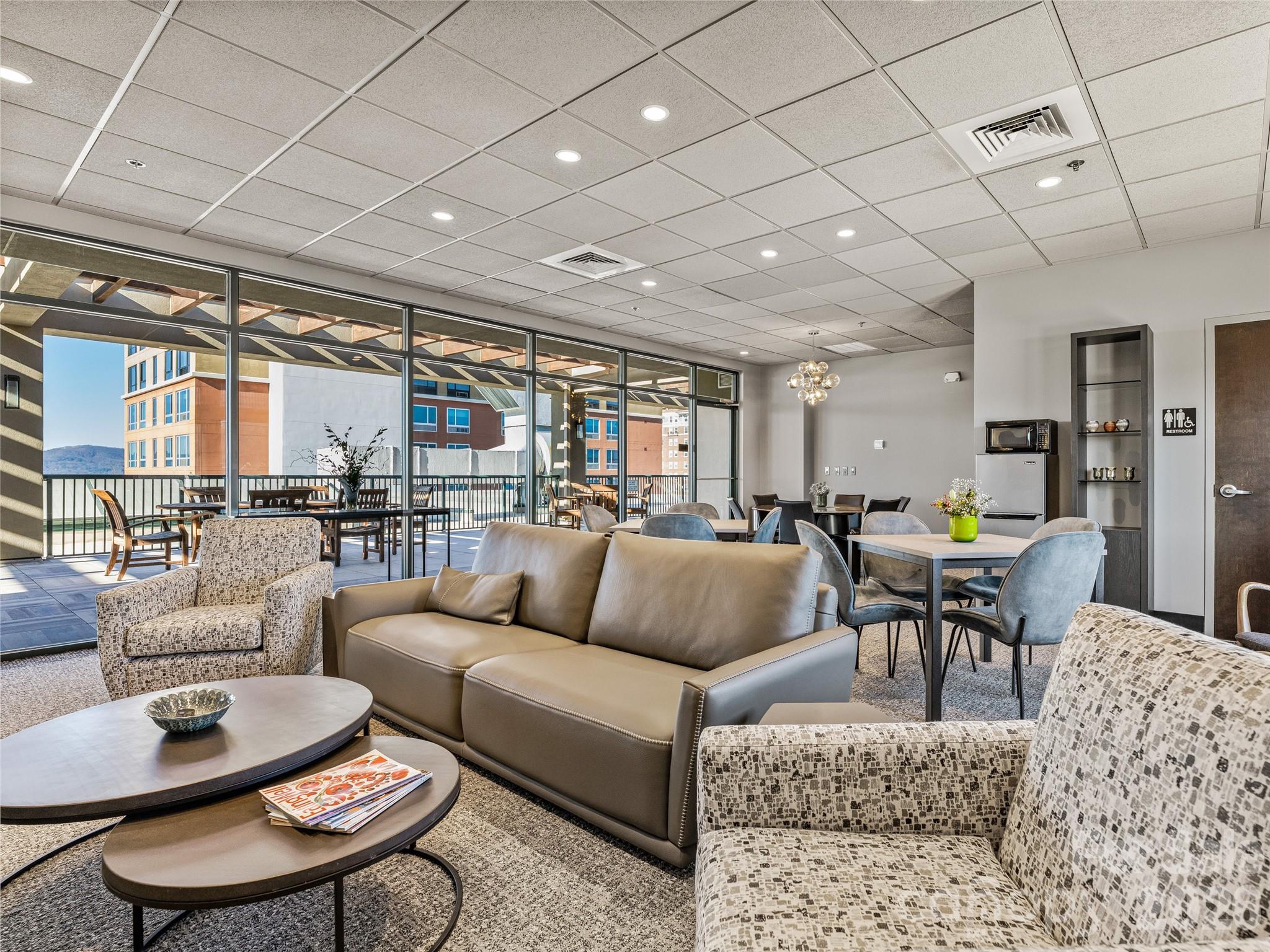 21 Battery Park - Residential