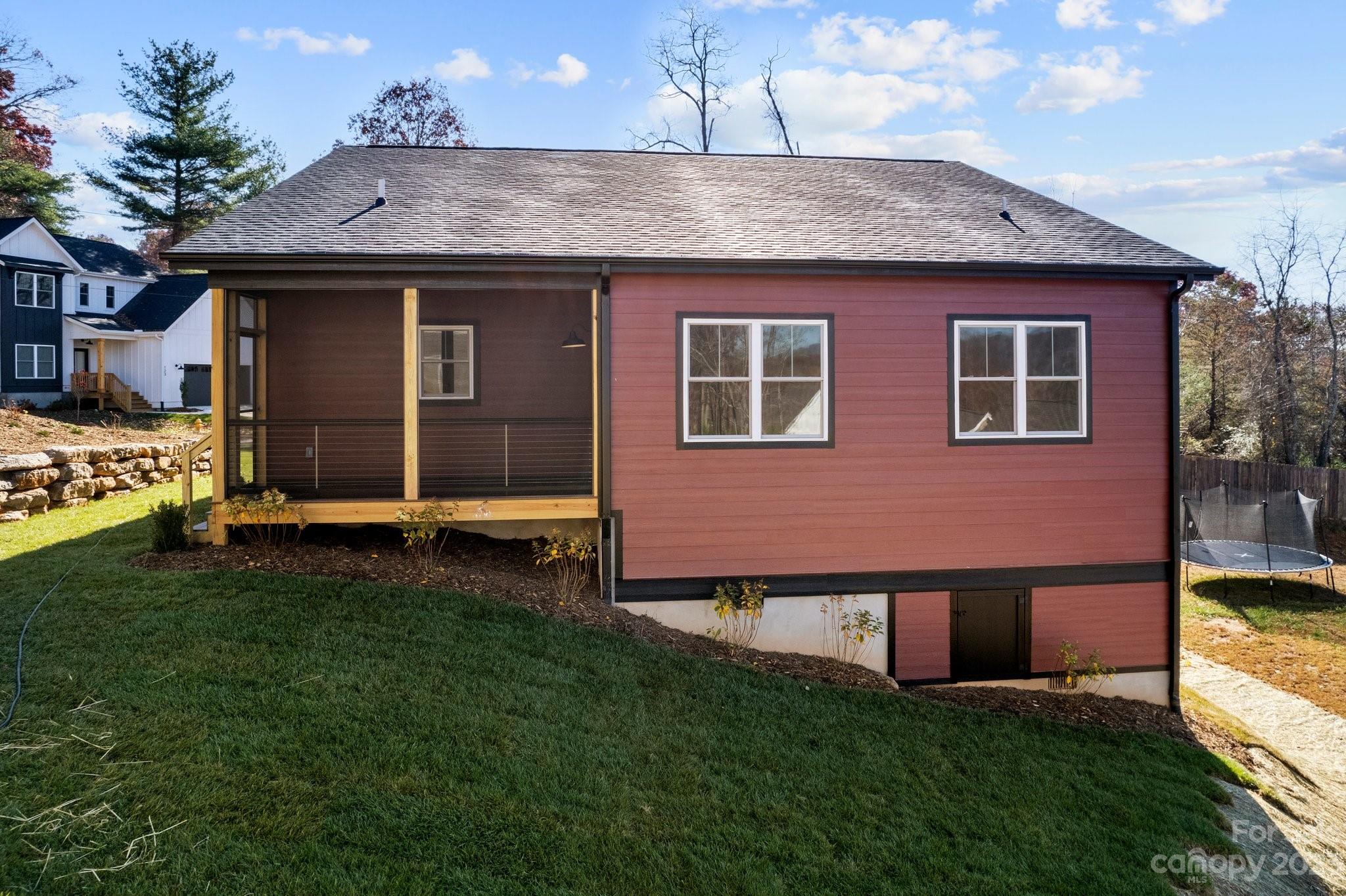 Ellis Place - Residential