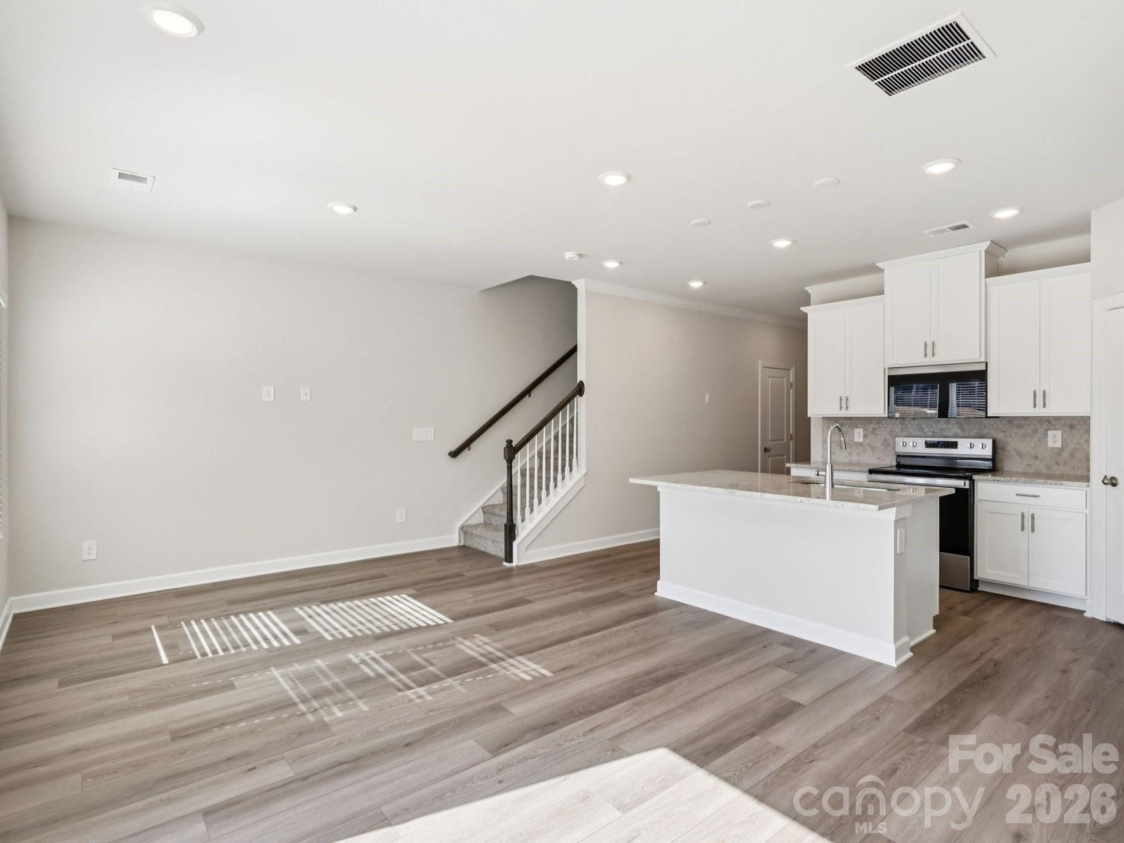 8132 Hidden Springs Trail