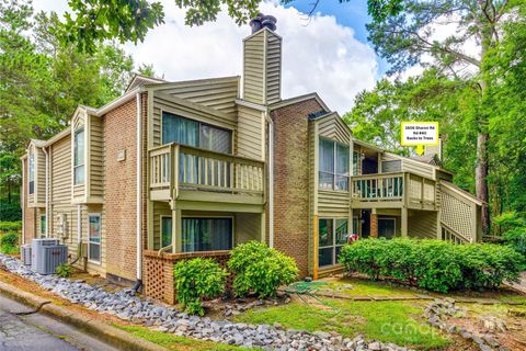 1606 Sharon Road W 40 Charlotte NC 28210