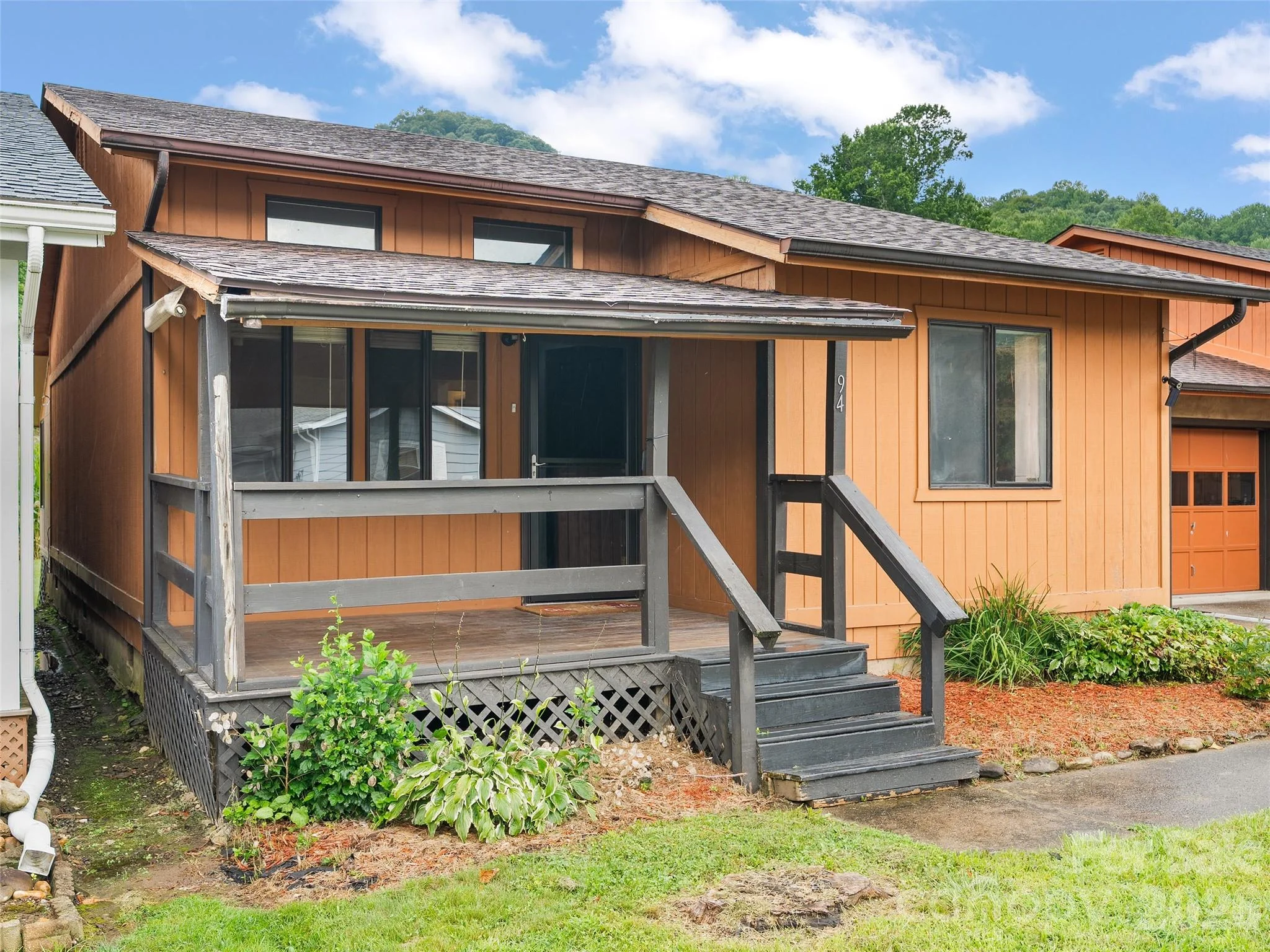 94 Market Street, Maggie Valley, NC, 28751