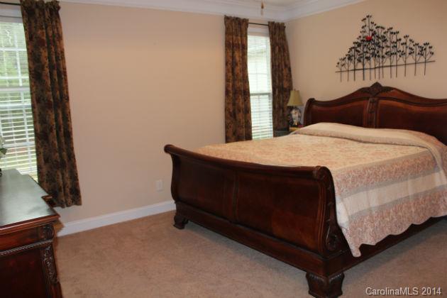 Stoneridge Lakes - Residential