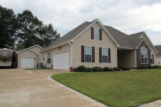 Stoneridge Lakes - Residential