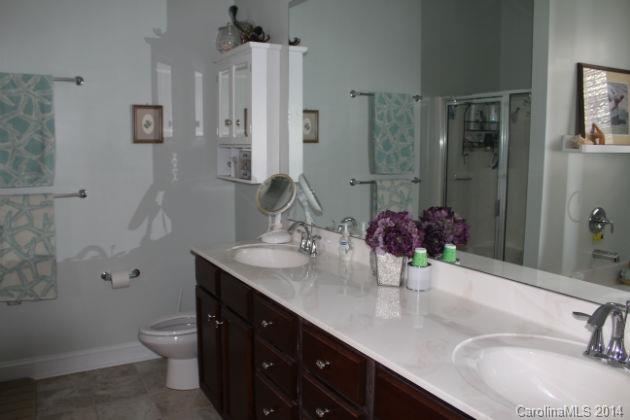 Stoneridge Lakes - Residential