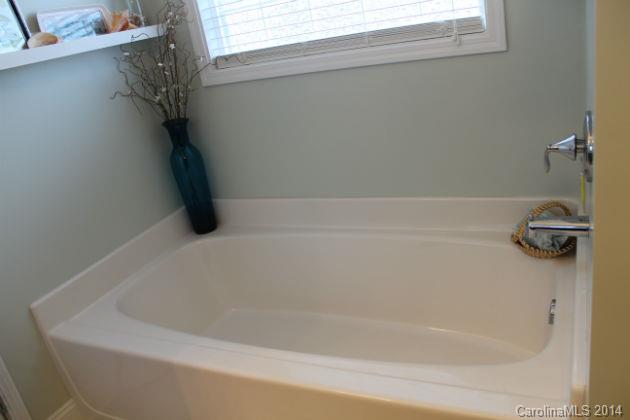 Stoneridge Lakes - Residential