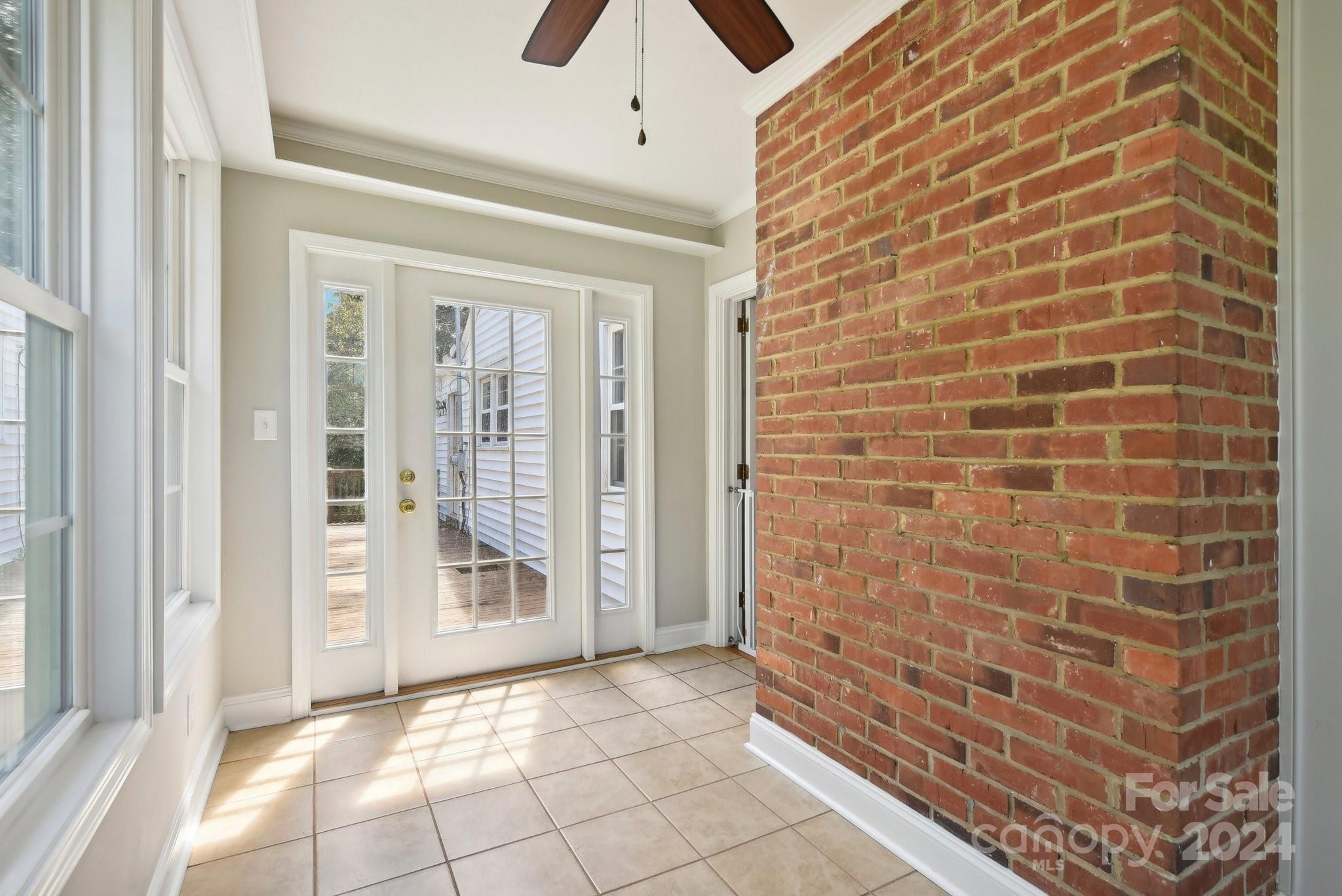 Seventeen Acres - Residential