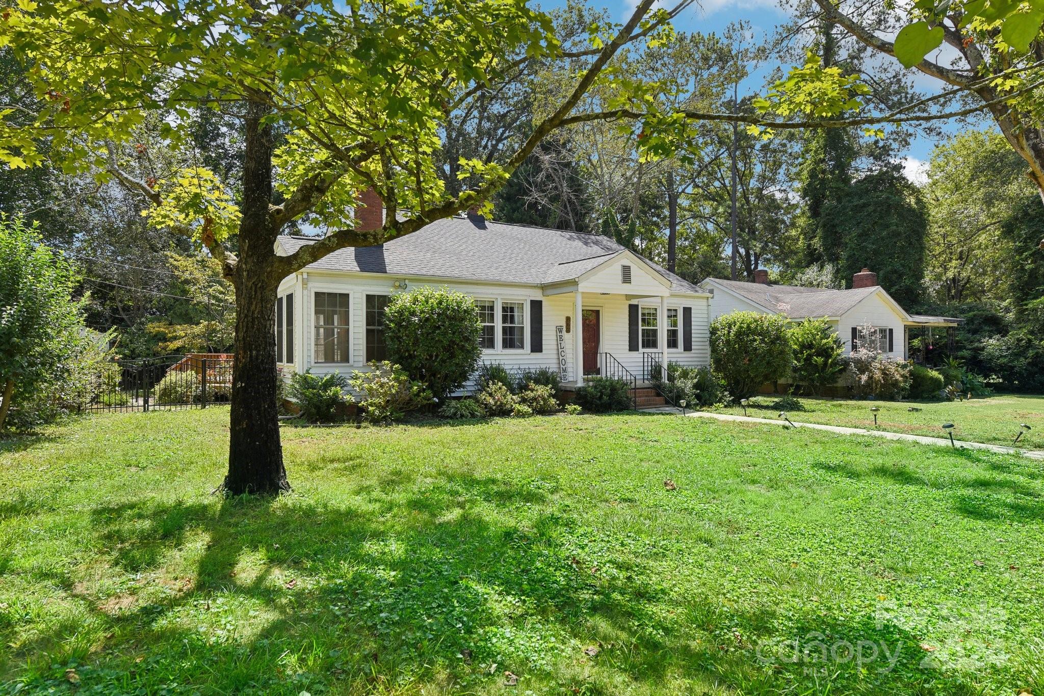 Seventeen Acres - Residential