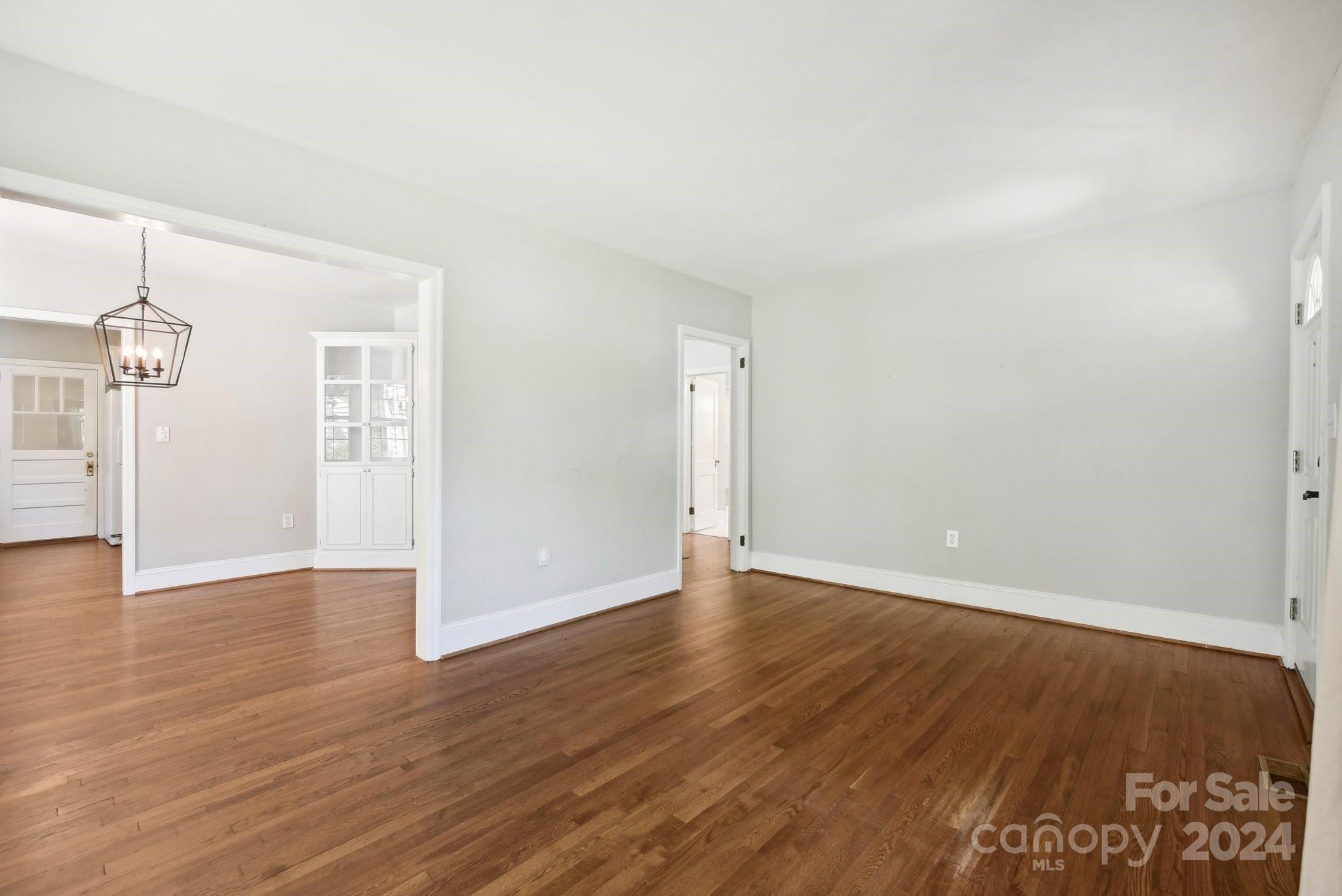 Seventeen Acres - Residential