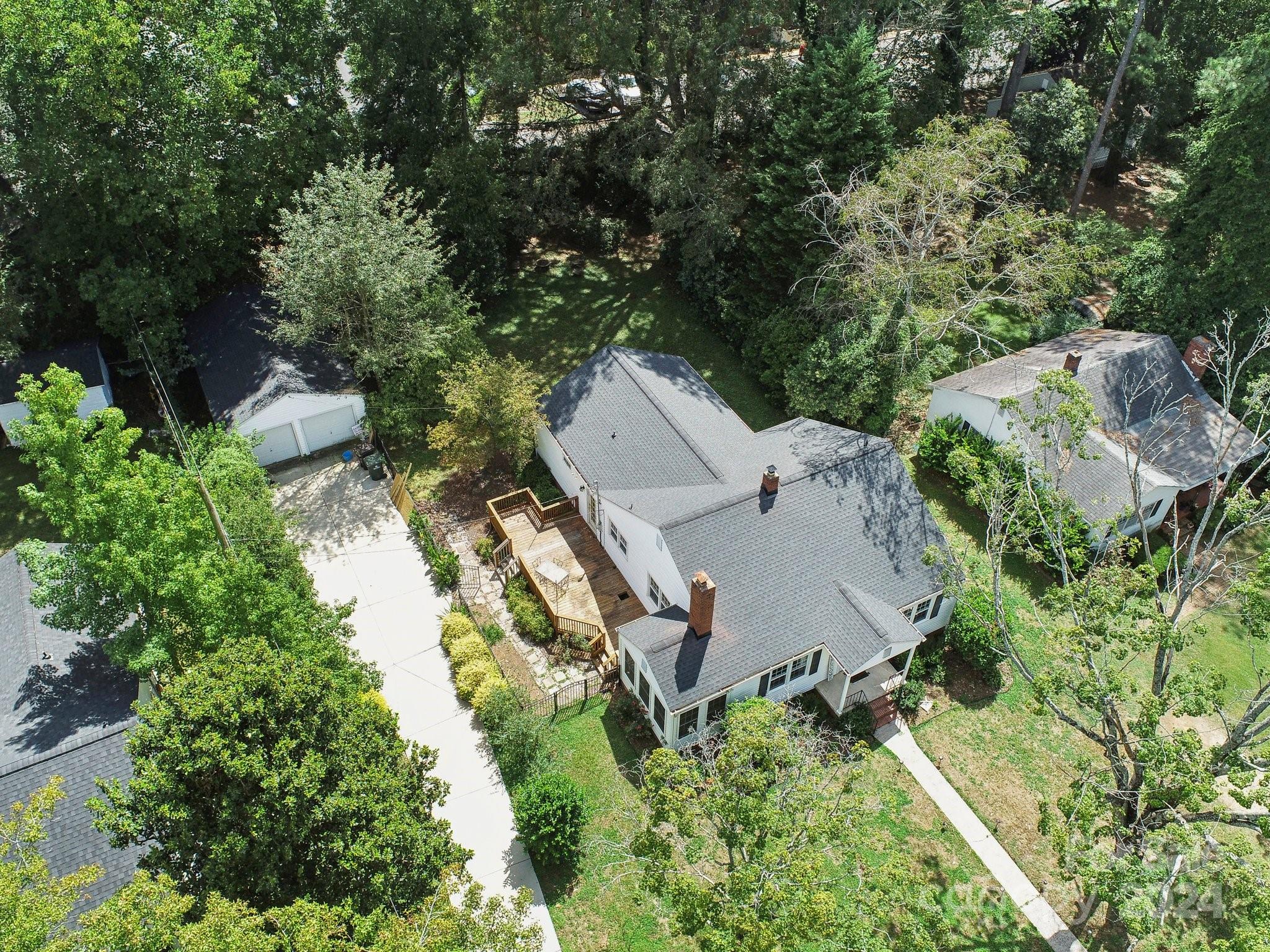 Seventeen Acres - Residential