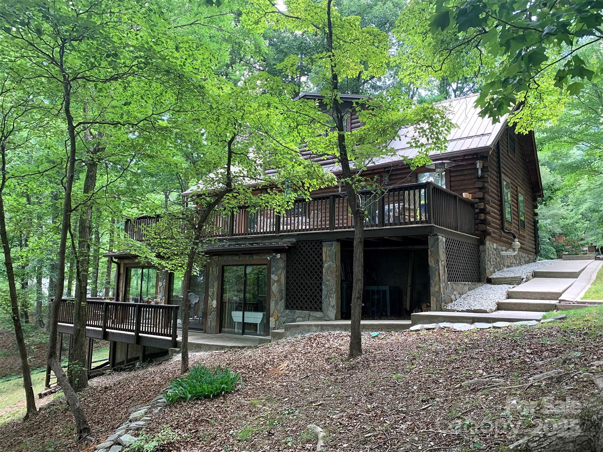 888 White Oak Mountain Road