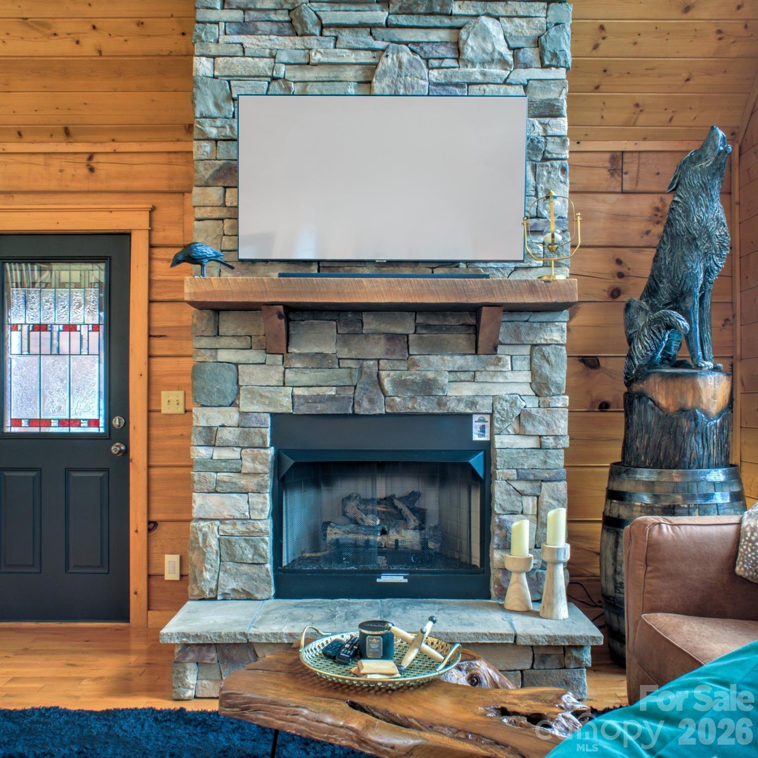 181 Scenic Wolf Drive