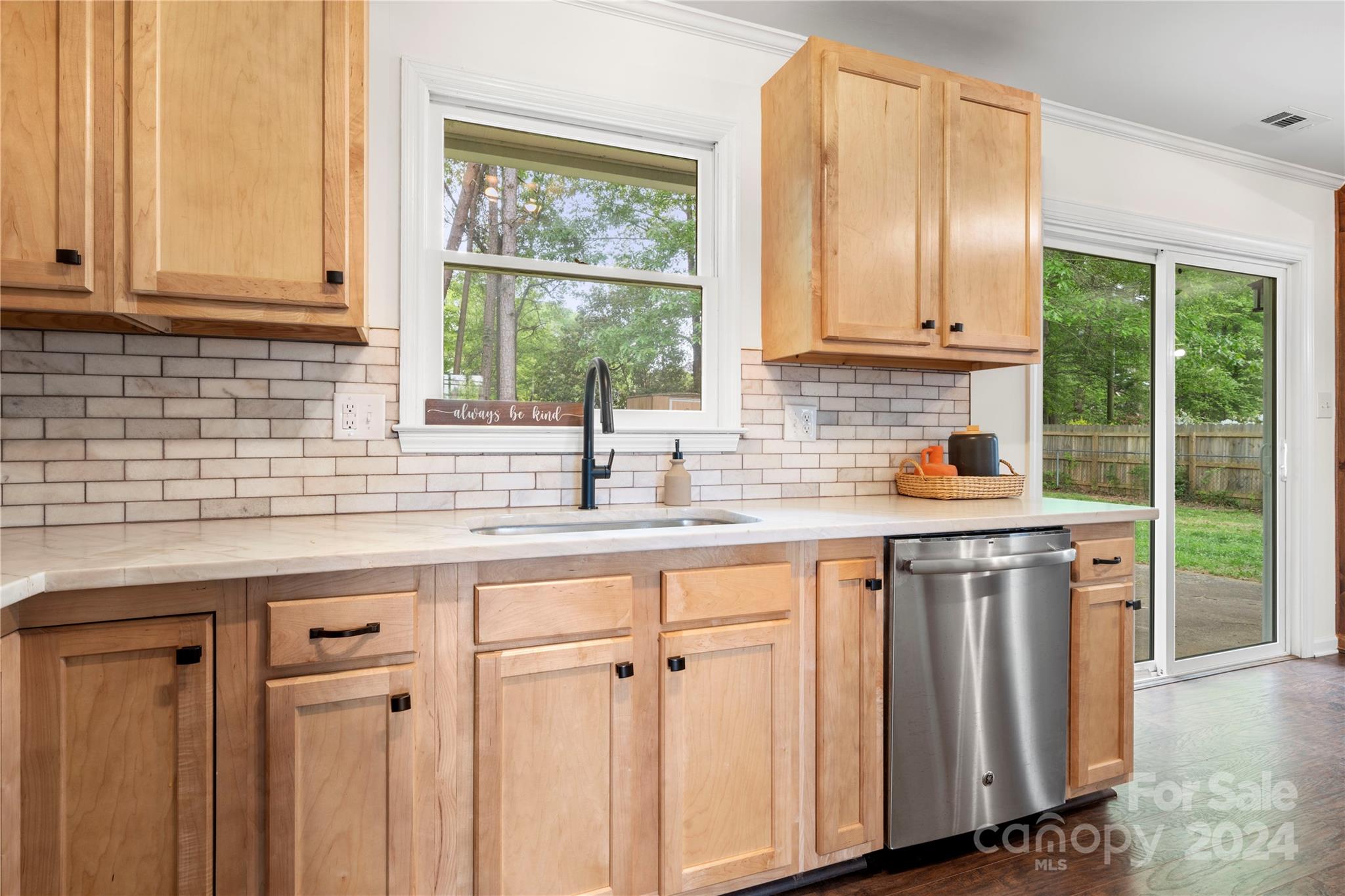 Friendfield - Residential