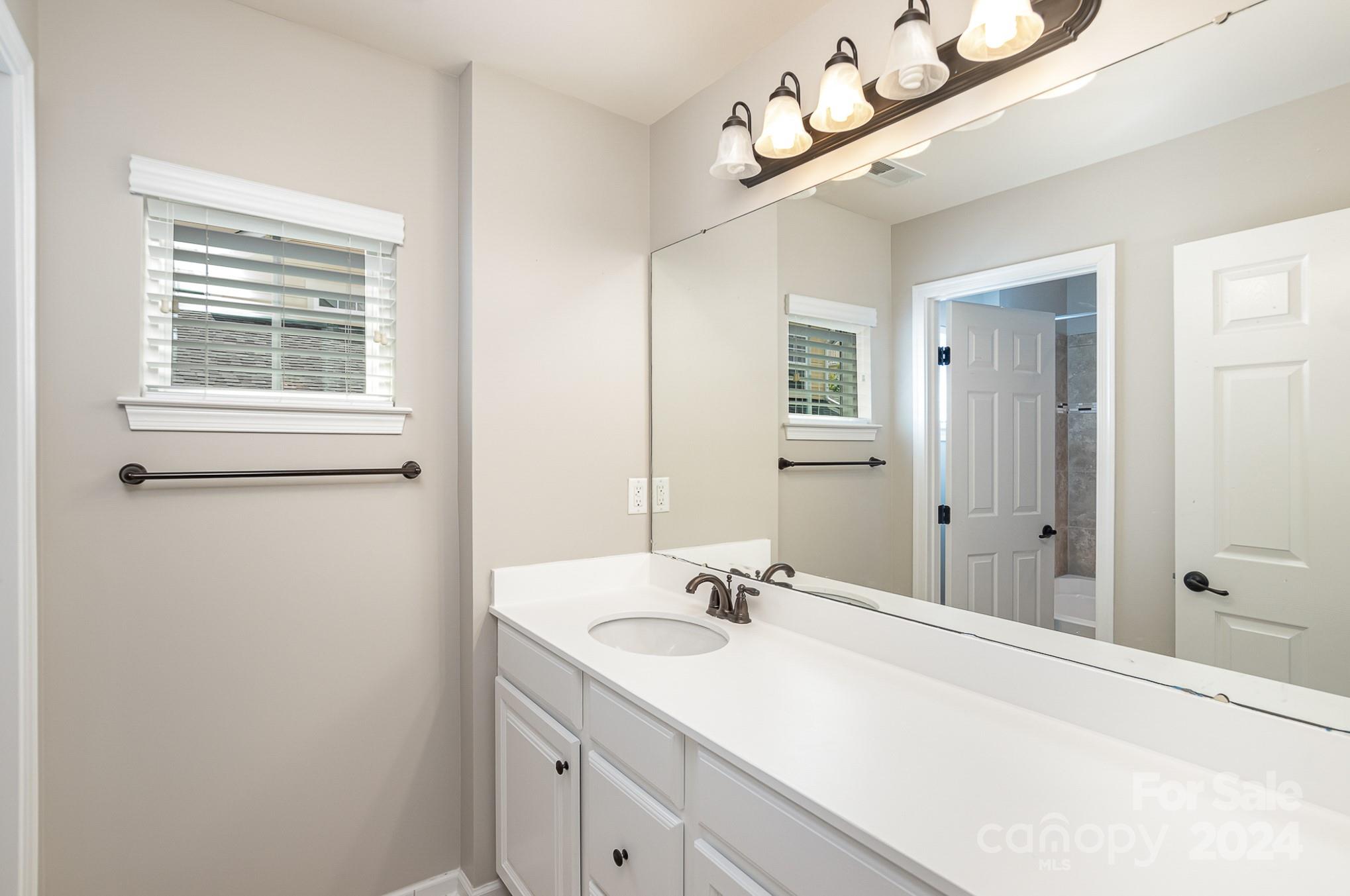 Lake Shore On Lake Wylie - Residential