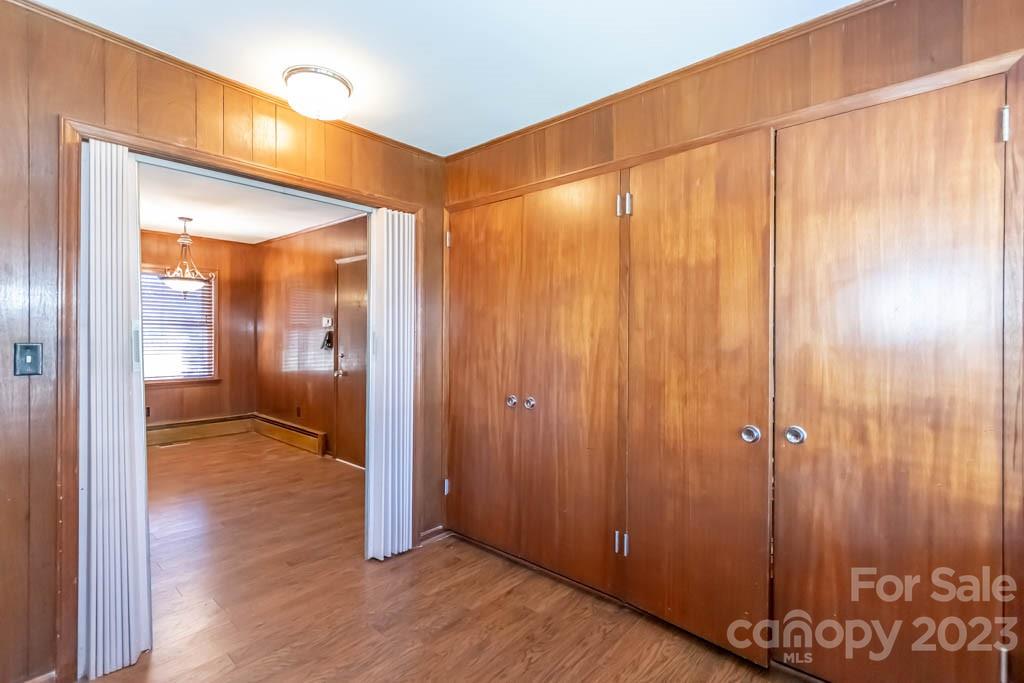 Robinson Heights - Residential