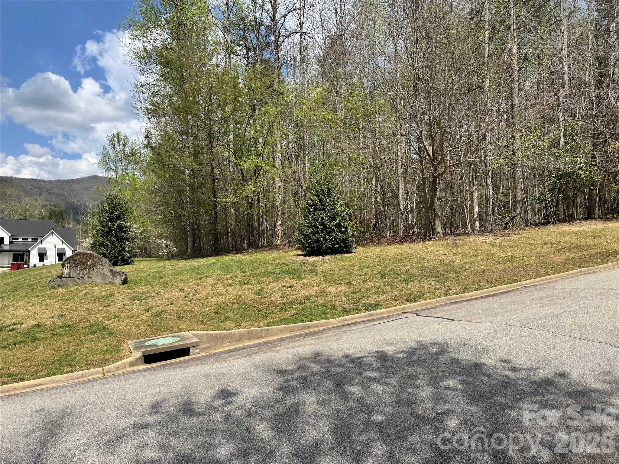 101 Autumn Leaves Way