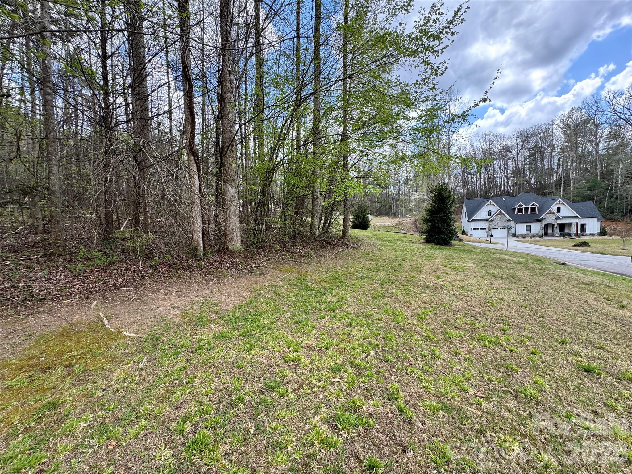 101 Autumn Leaves Way