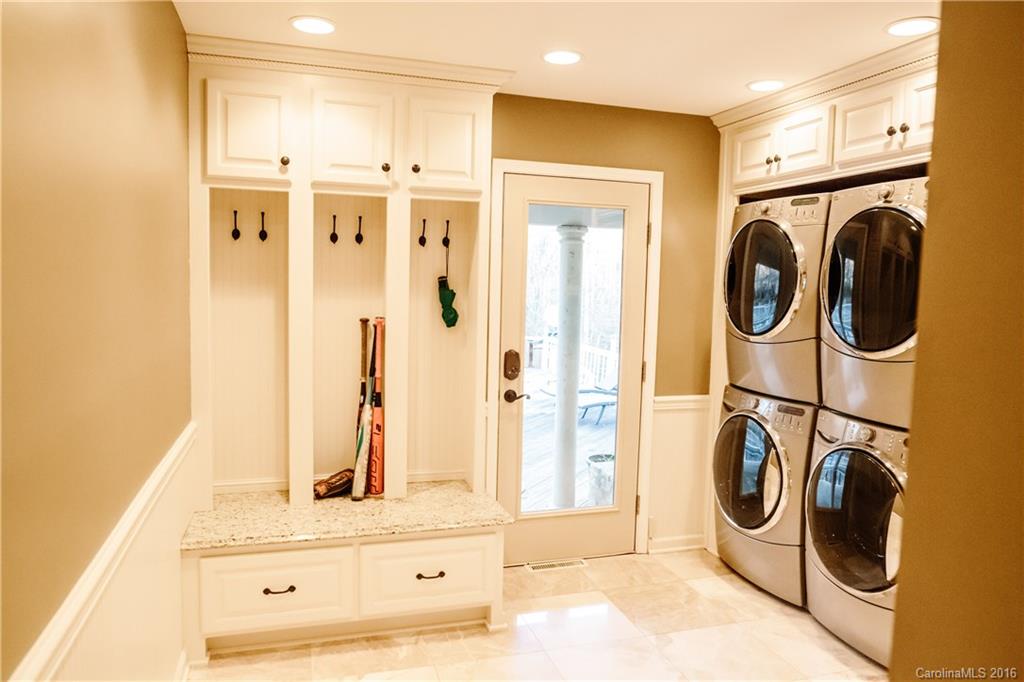 Cedar Knoll - Residential