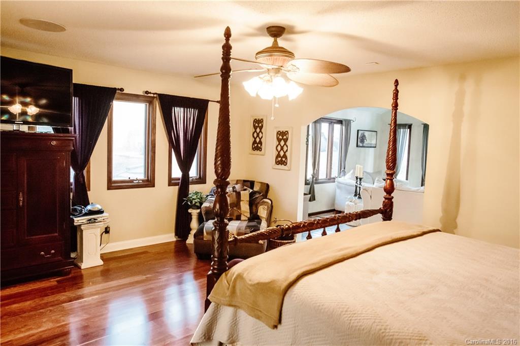 Cedar Knoll - Residential