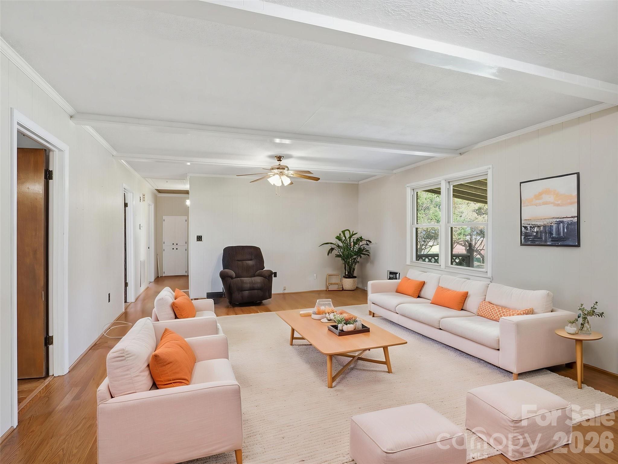 400 Pitts School Road NW