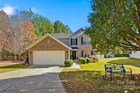 Photo of 7200 Cascading Pines Drive, Tega Cay, SC 29708 (MLS # 4320439)