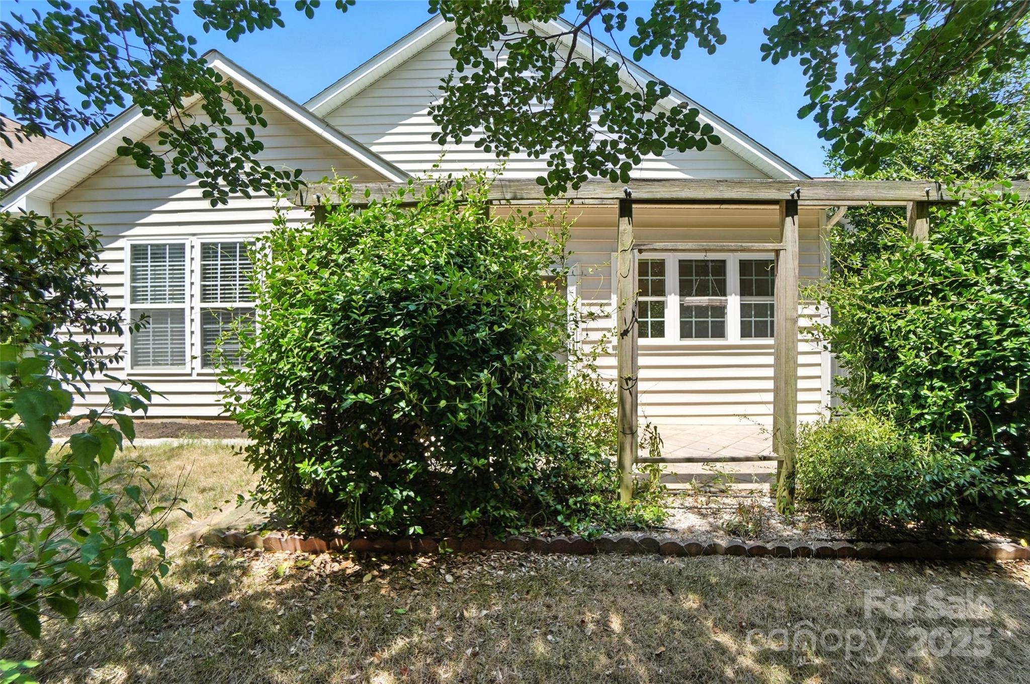 Four Seasons At Gold Hill - Residential